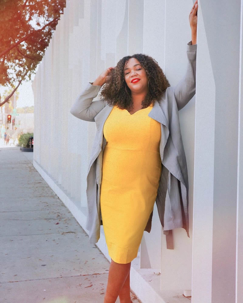 cliomakeup-Moda-Colori-Pantone-2021-10-curvy-look