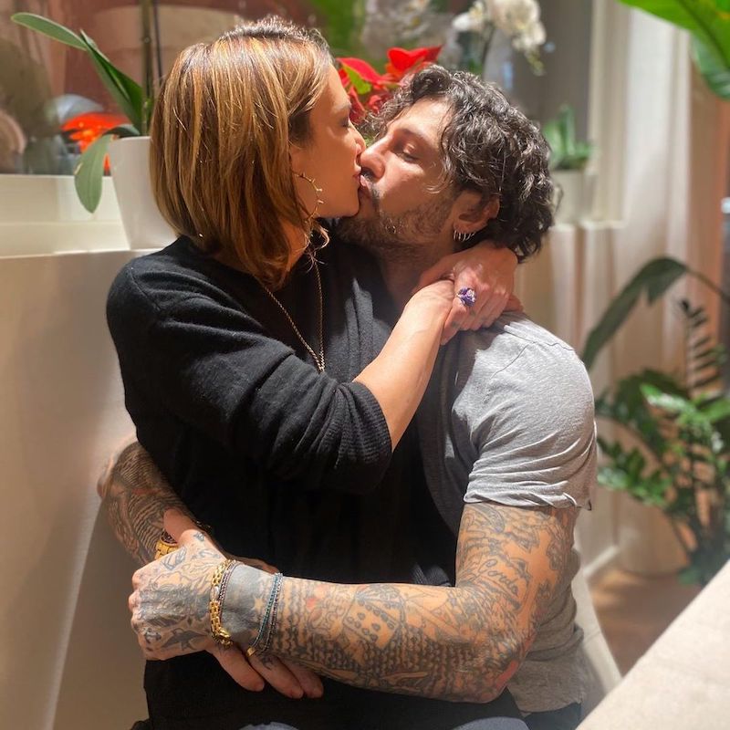 cliomakeup-gossip-gennaio-2021-teamclio-argento-corona