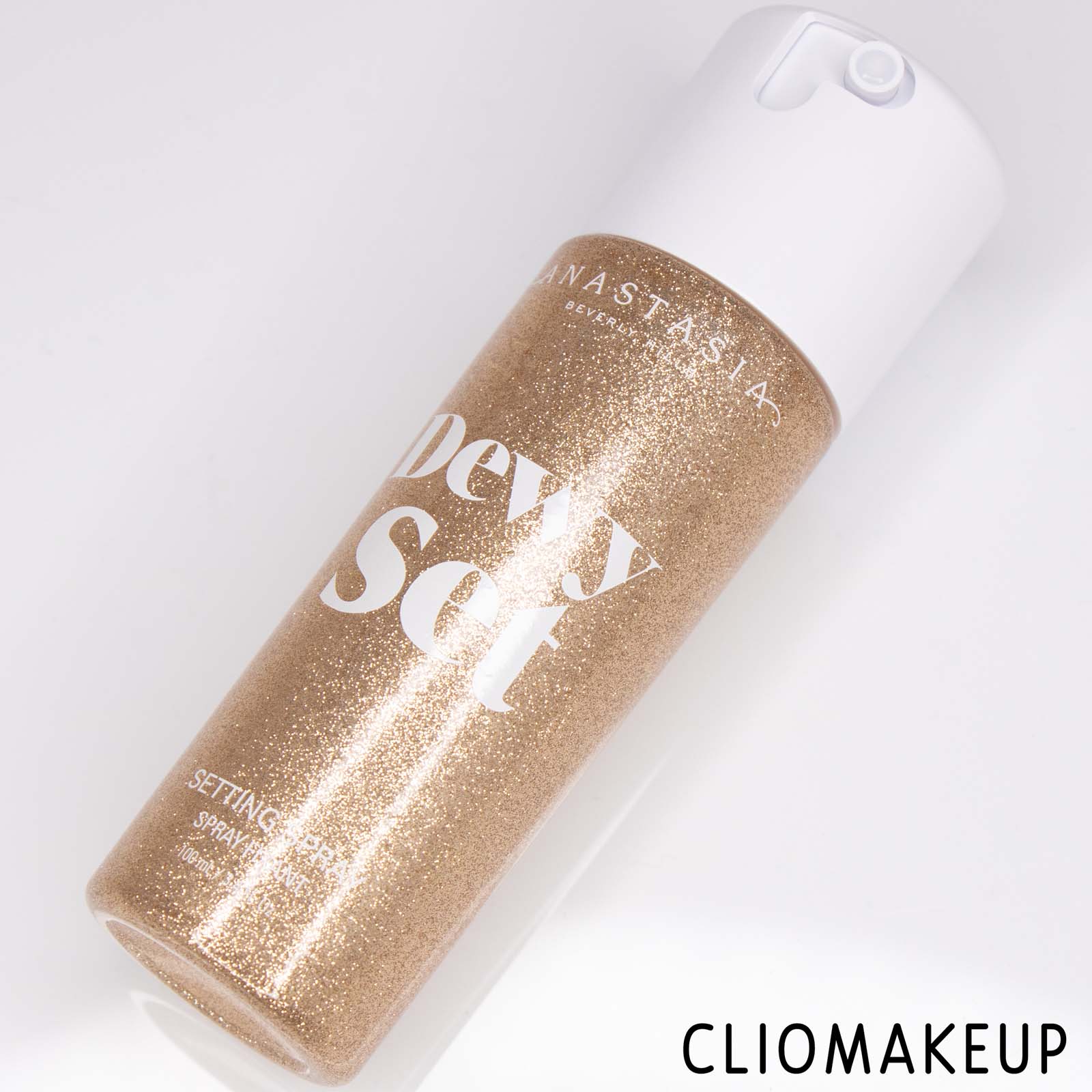 cliomakeup-recensione-Spray-Fissante-Anastasia-Beverly-Hills-Dewy-Set-Setting-Spray-4