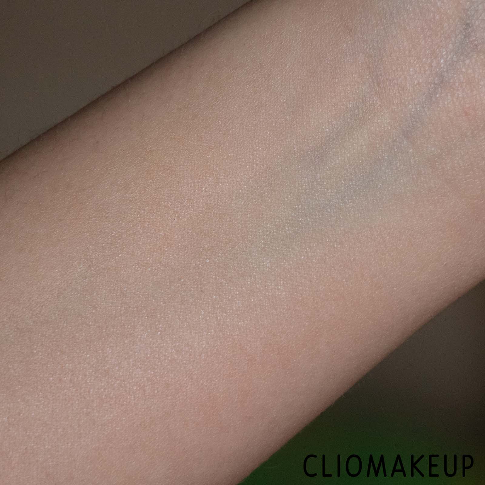cliomakeup-recensione-Spray-Fissante-Anastasia-Beverly-Hills-Dewy-Set-Setting-Spray-8