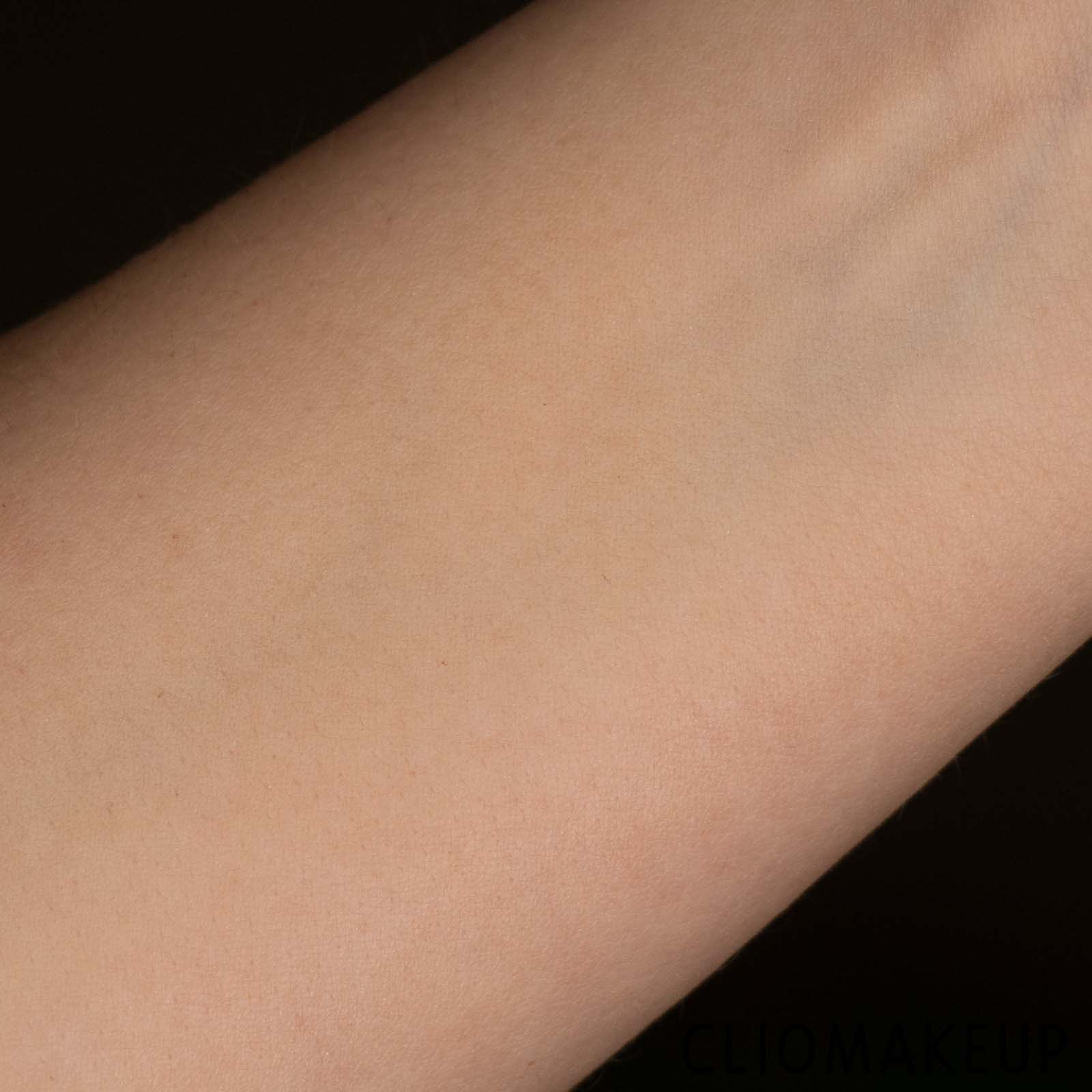 cliomakeup-recensione-Spray-Fissante-Anastasia-Beverly-Hills-Dewy-Set-Setting-Spray-9