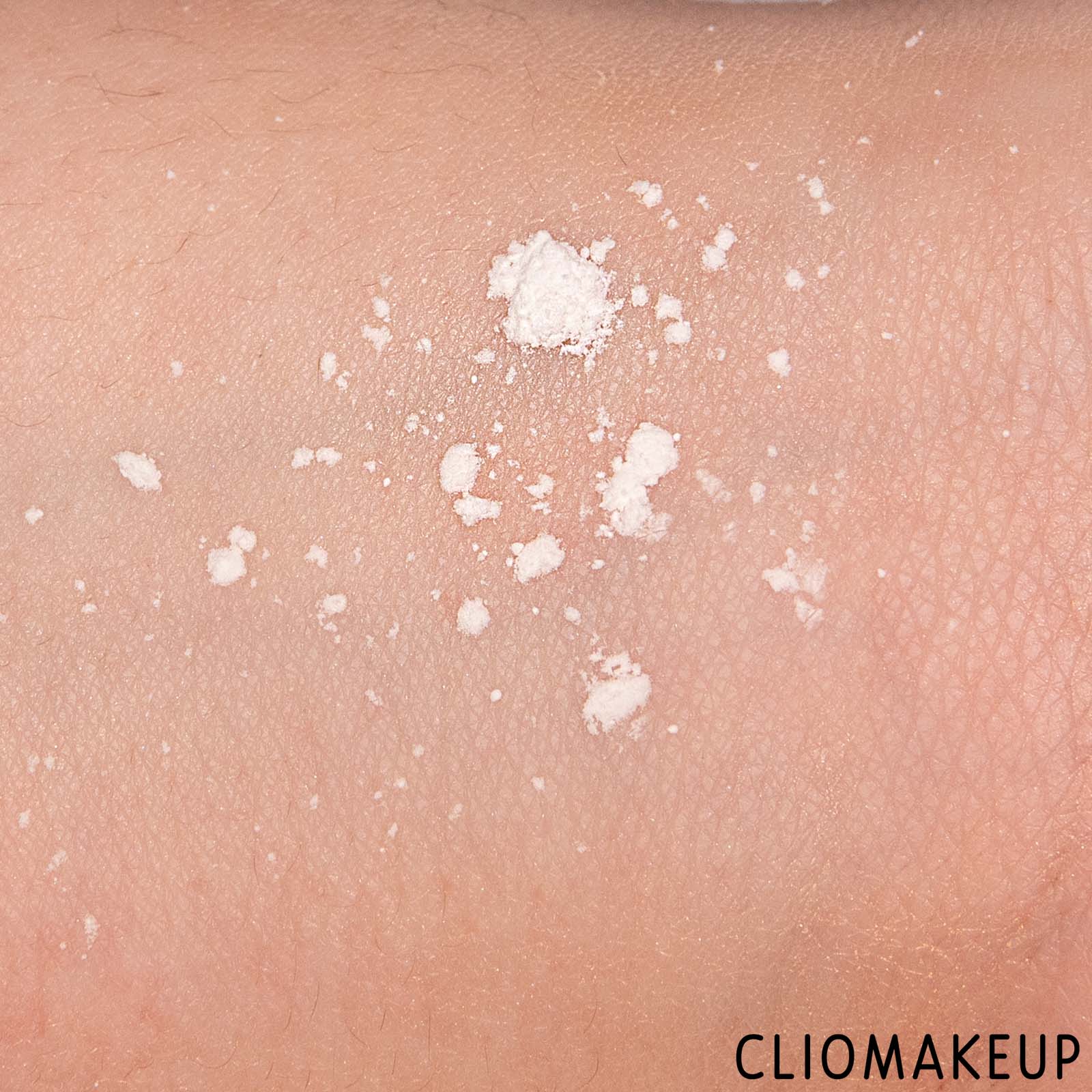 cliomakeup-recensione-cipria-anastasia-beverly-hills-loose-setting-powder-7