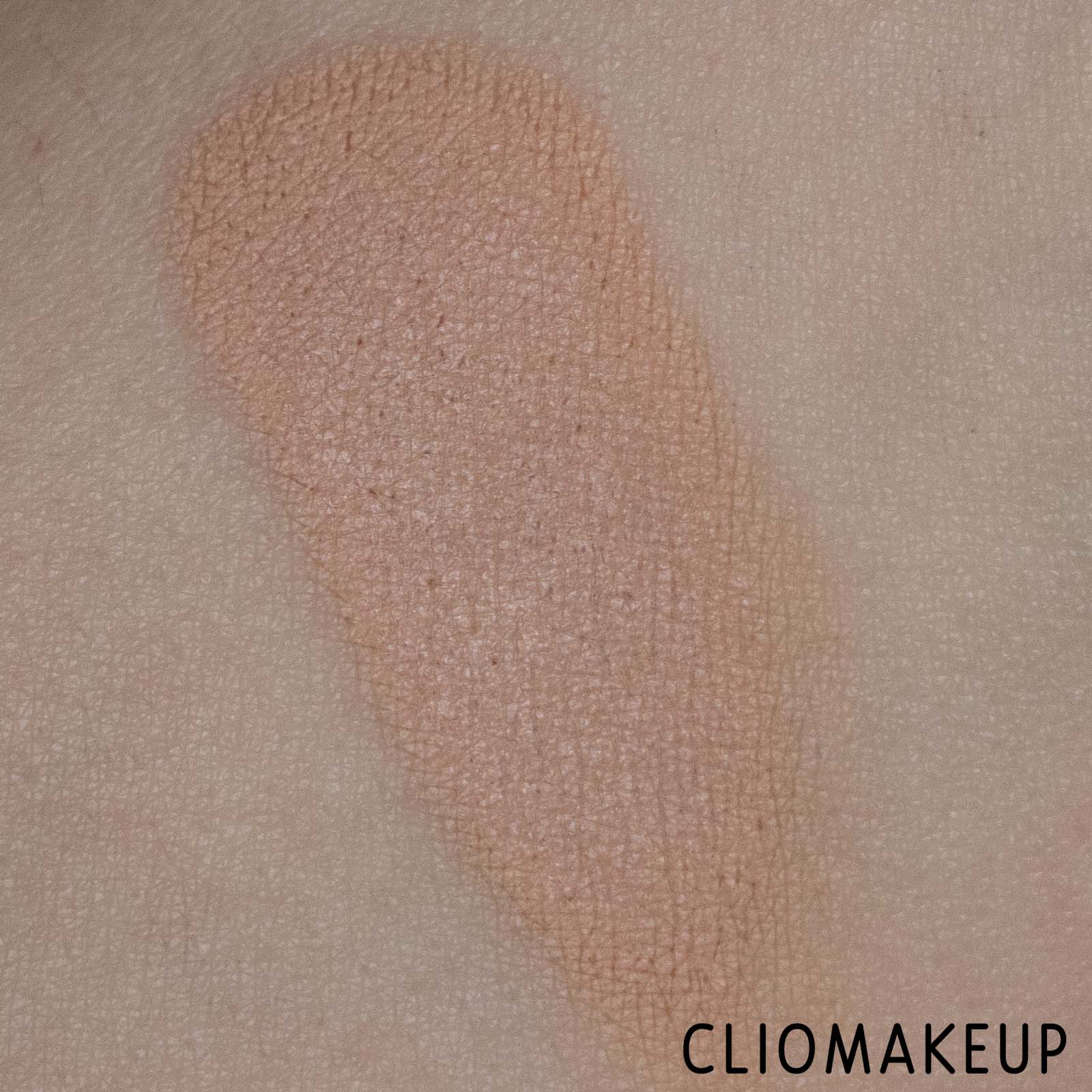 cliomakeup-recensione-correttore-L’Oreal-Infaillible-24H-Concealer-Pomade-6