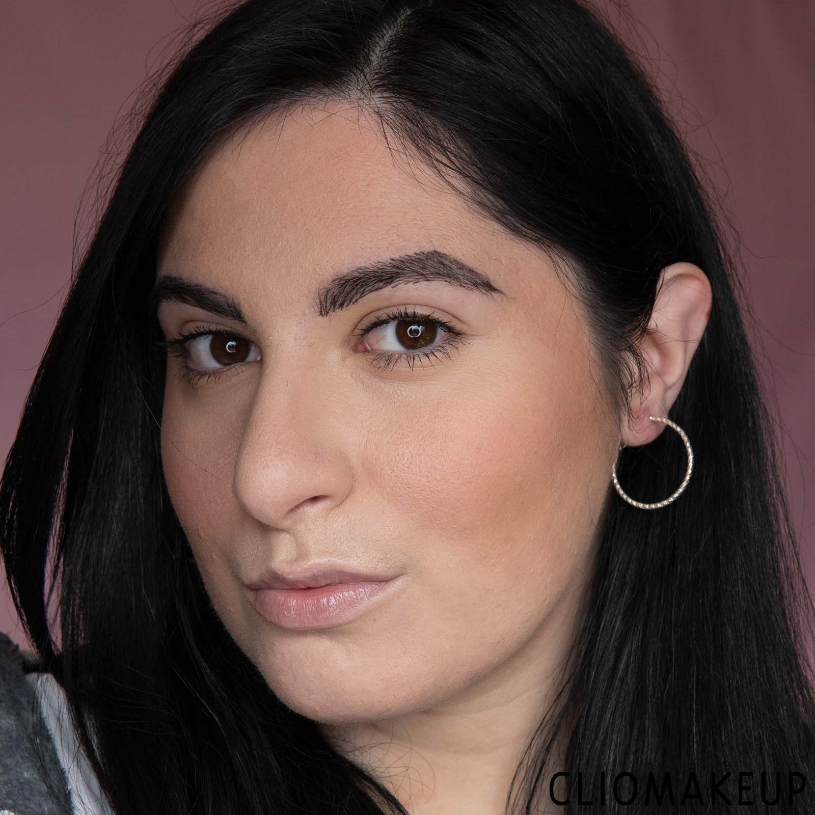 cliomakeup-recensione-correttore-astra-long-stay-concealer-correttore-a-lunga-tenuta-15