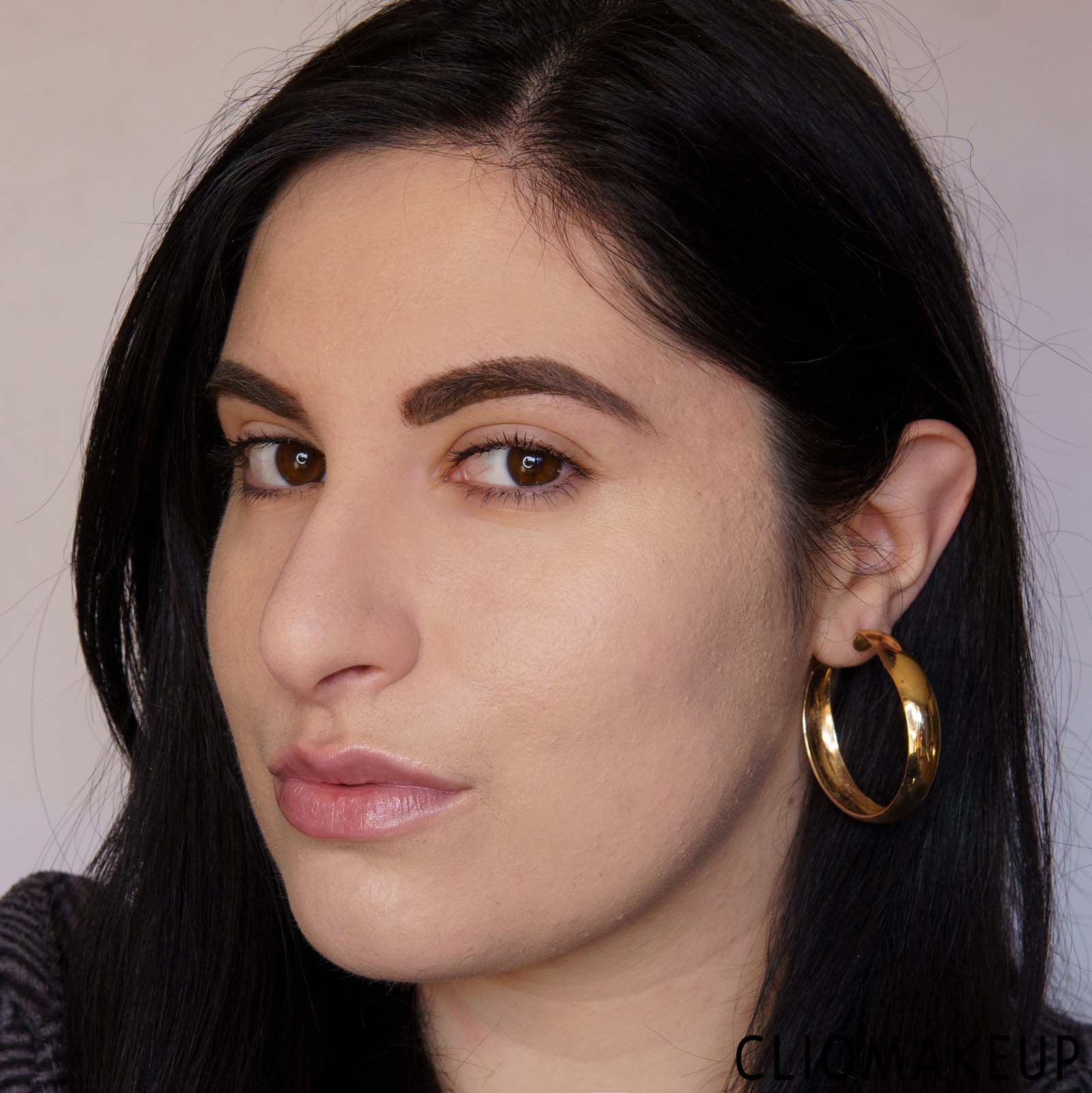 cliomakeup-recensione-fondotinta-makeup-revolution-conceal-e-glow-illuminating-foundation-13