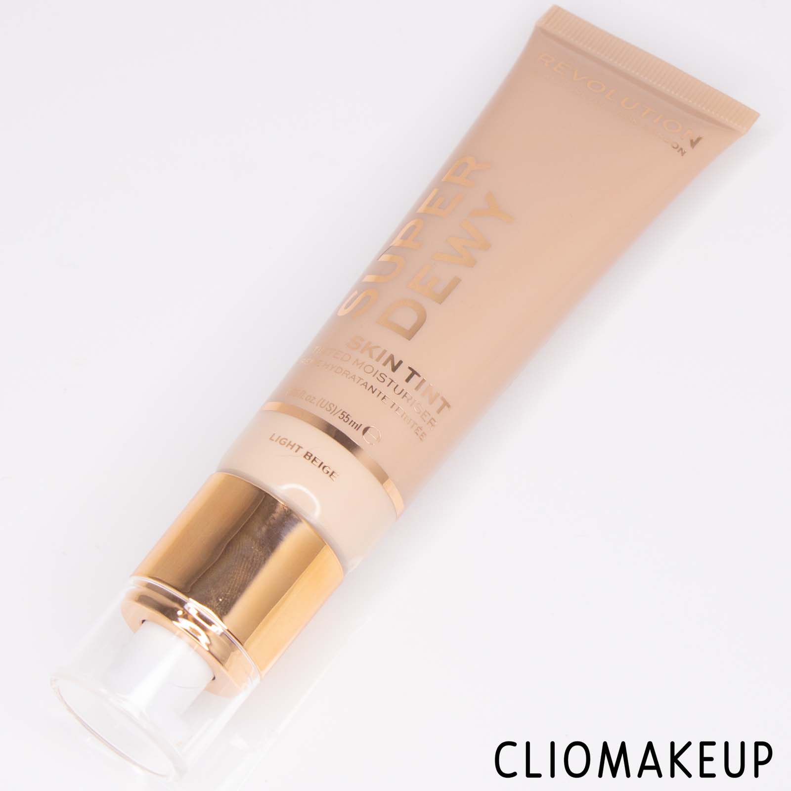 cliomakeup-recensione-fondotinta-makeup-revolution-super-dewy-skin-tinted-moisturizer-4