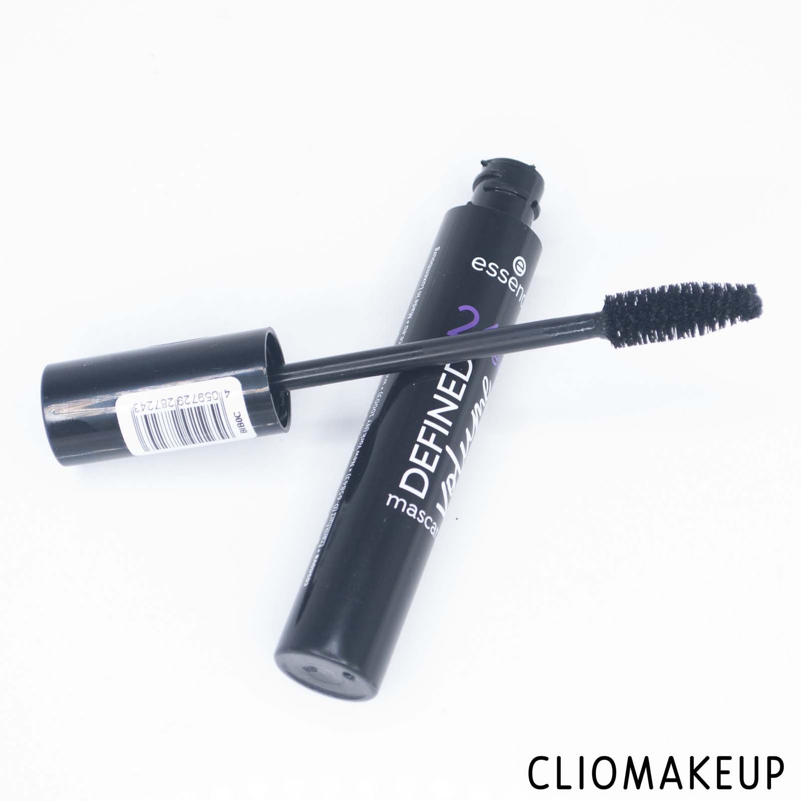 cliomakeup-recensione-mascara-essence-24-ever-defined-volume-mascara-3