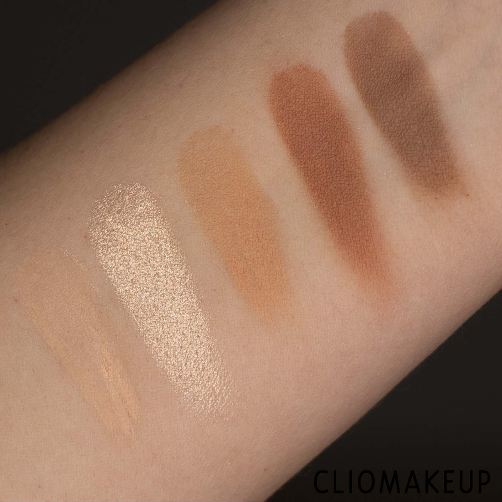 cliomakeup-recensione-palette-Essence-The-Brown-Edition-Eyeshadow-Palette-7