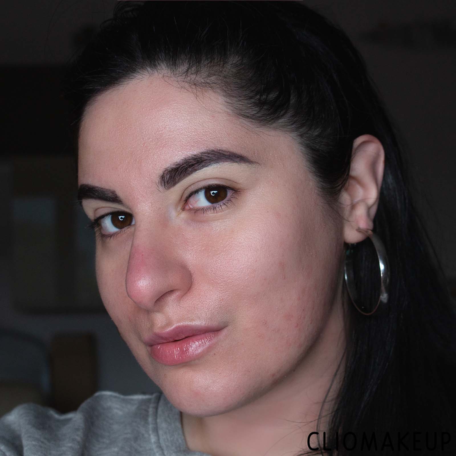 cliomakeup-recensione-primer-makeup-revolution-fix-e-glow-ultra-glow-primer-11