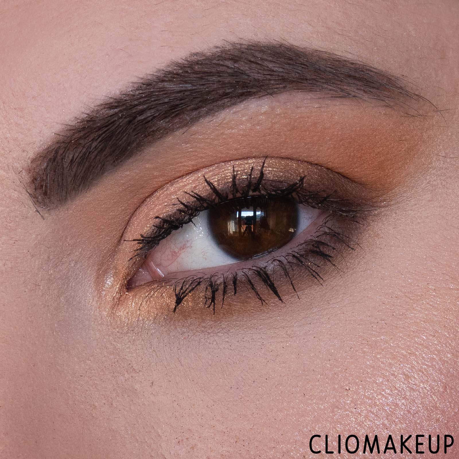 cliomakeup-recensione-primer-occhi-too-faced-shadow-insurance-12