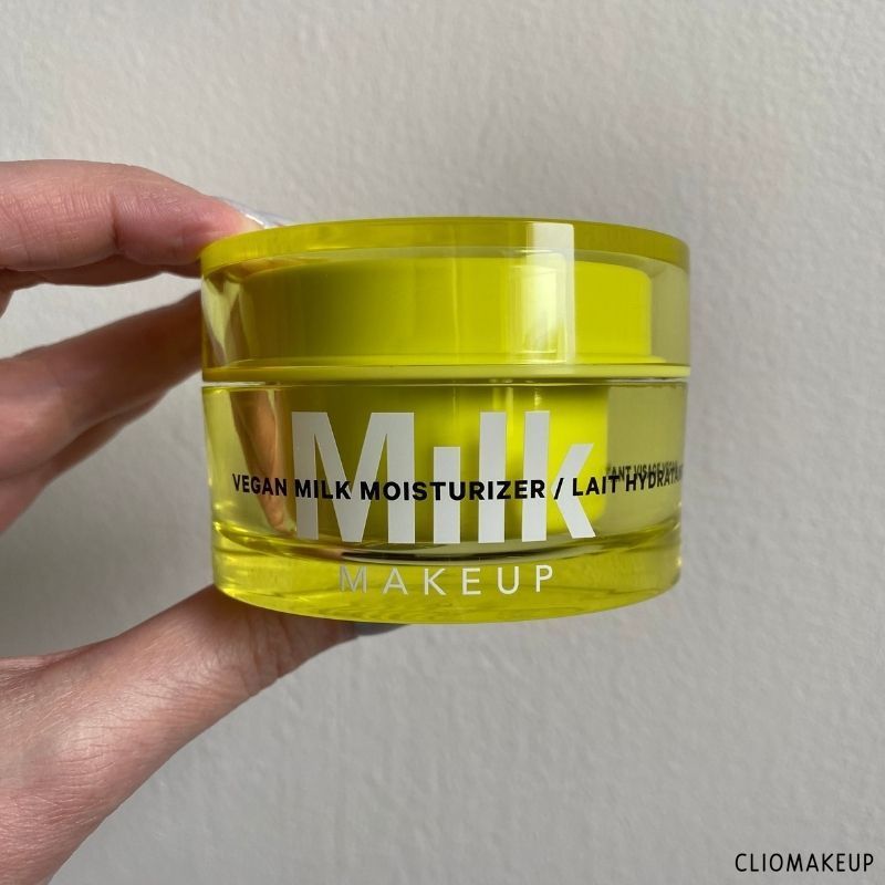 cliomakeup-flop-gennaio-2021-teamclio-milk