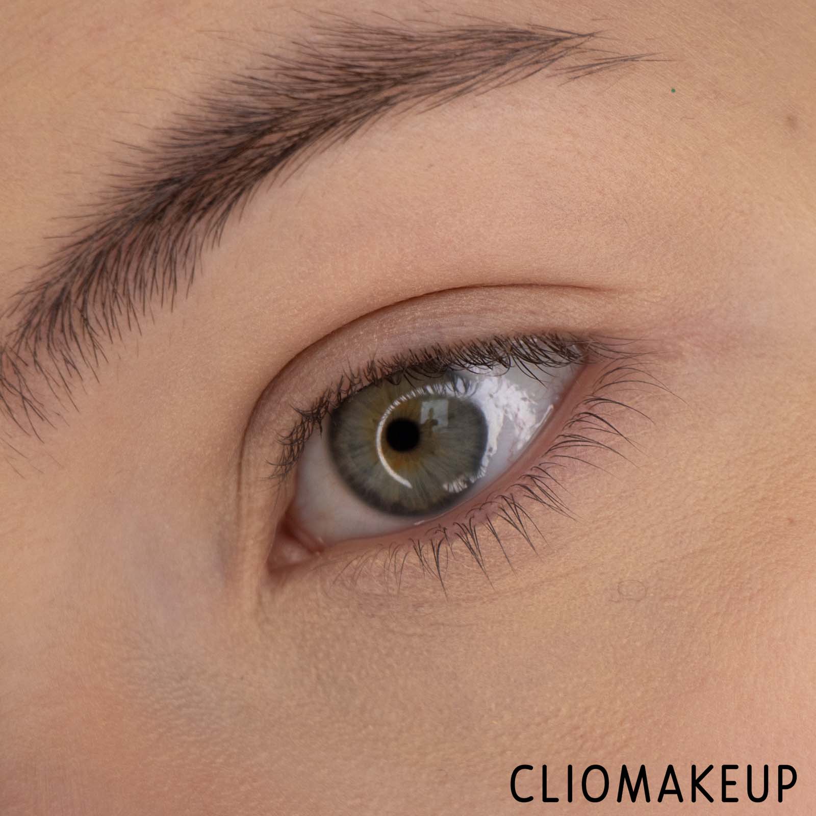 cliomakeup-recensione-correttore-The-Ordinary-Full-Coverage-Concealer-High-Coverage-Formula-11