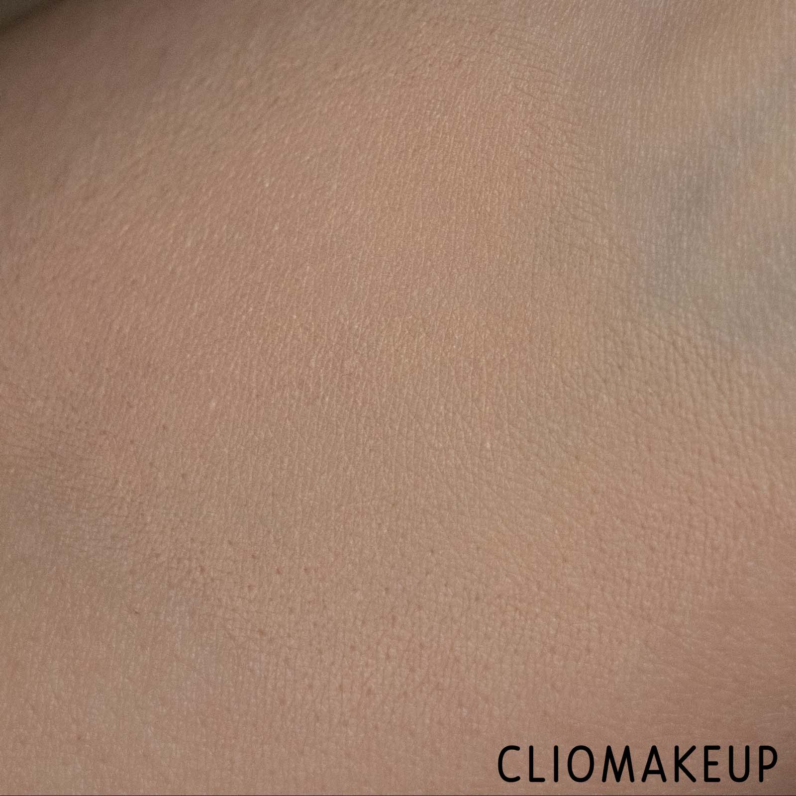 cliomakeup-recensione-correttore-The-Ordinary-Full-Coverage-Concealer-High-Coverage-Formula-8