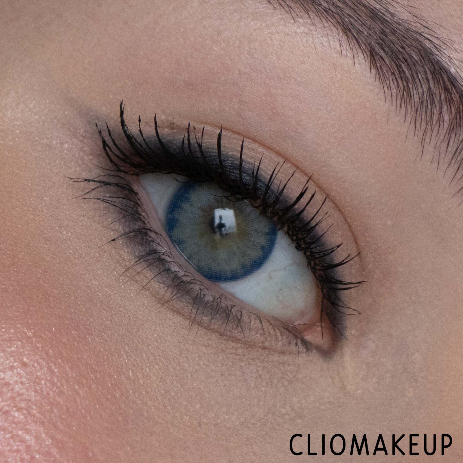 cliomakeup-recensione-mascara-Maybelline-Lash-Sensational-Sky-High-Mascara-10