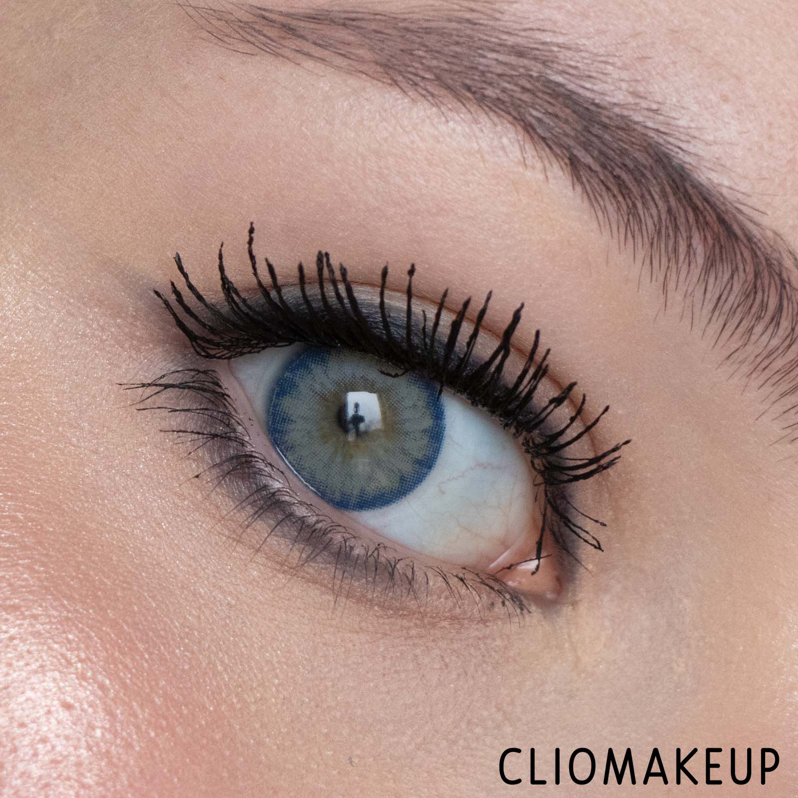 cliomakeup-recensione-mascara-Maybelline-Lash-Sensational-Sky-High-Mascara-12