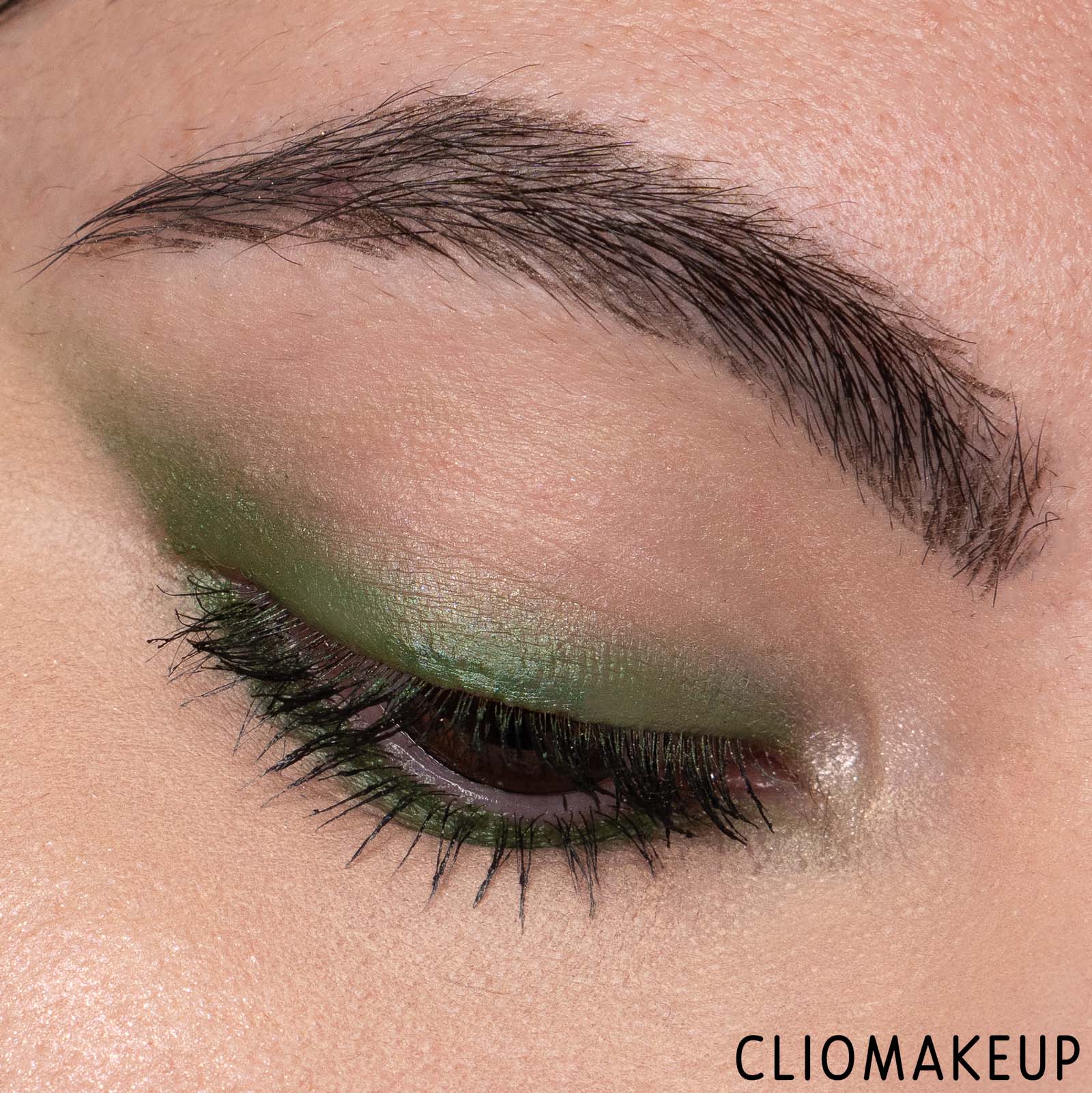 cliomakeup-recensione-matite-occhi-neve-cosmetics-bright-eyes-new-pastello-13