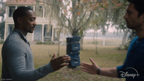 Cliomakeup-disney-plus-catalogo-primavera-2021-falcon-and-the-winter-soldier