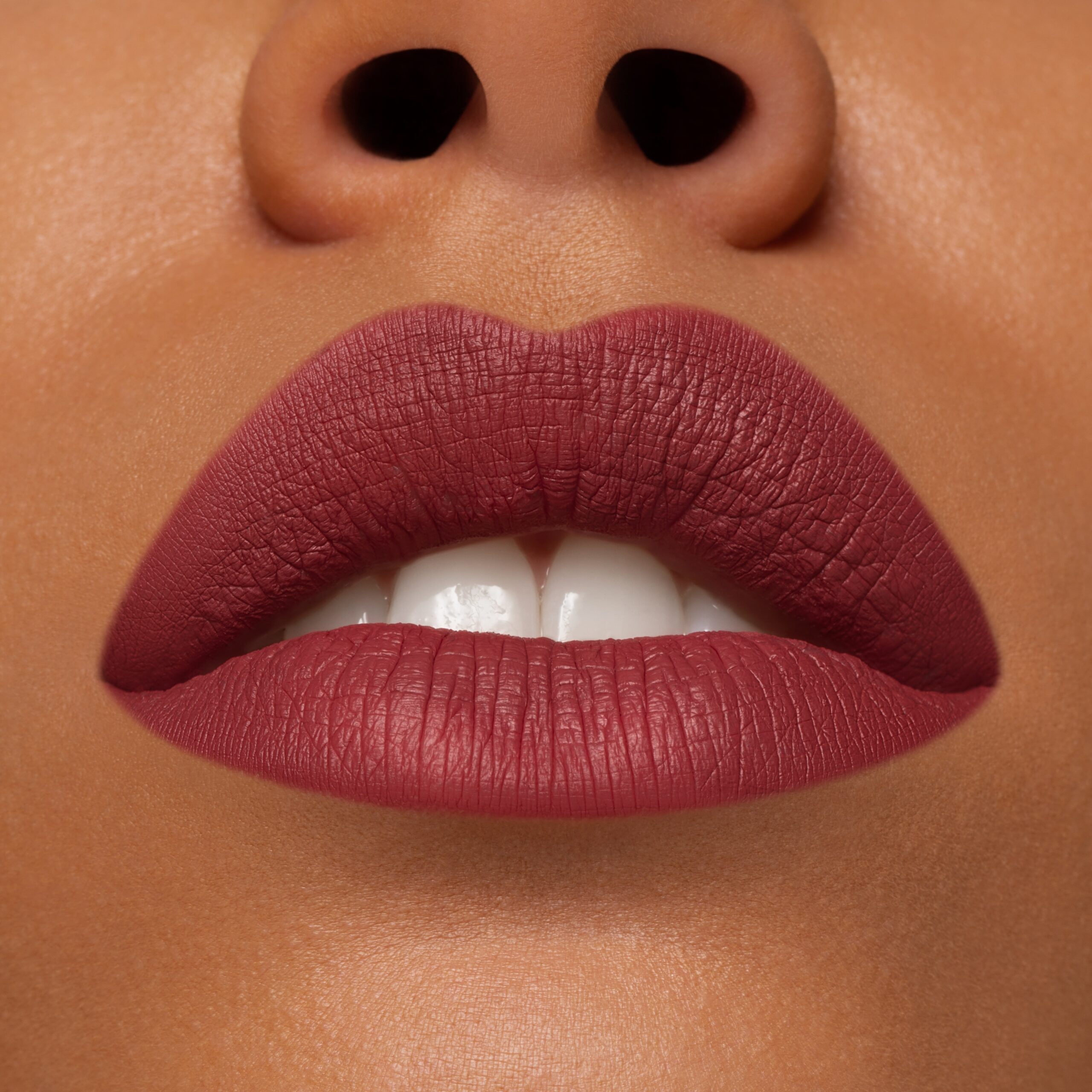 Cliomakeup-rossetto-liquido-liquidlove-granatina-tai-03