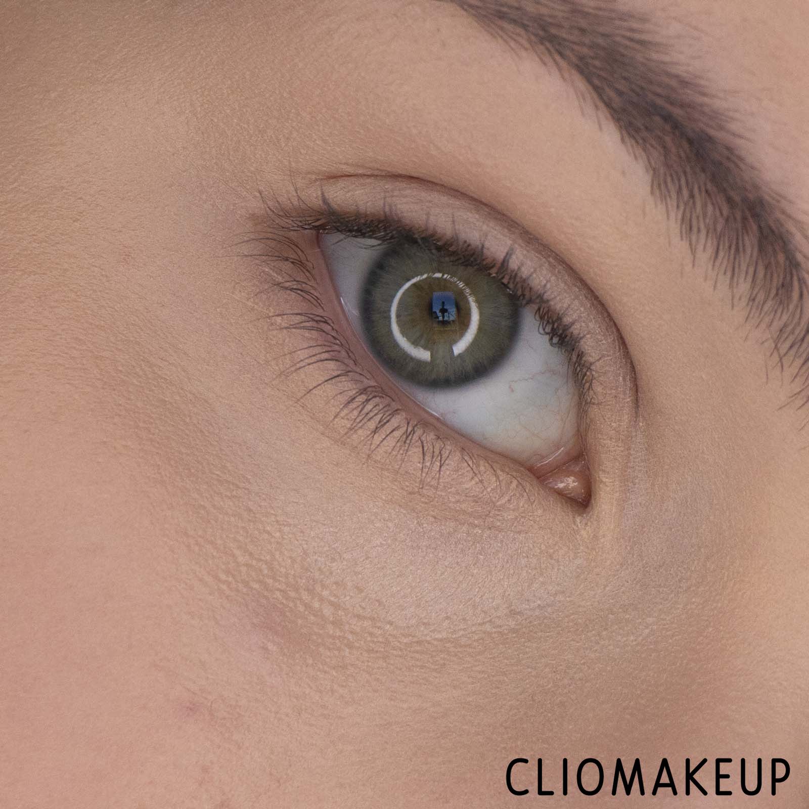 cliomakeup-Recensione-Correttore-Revolution-Pro-Full-Cover-Camouflage-Concealer -13