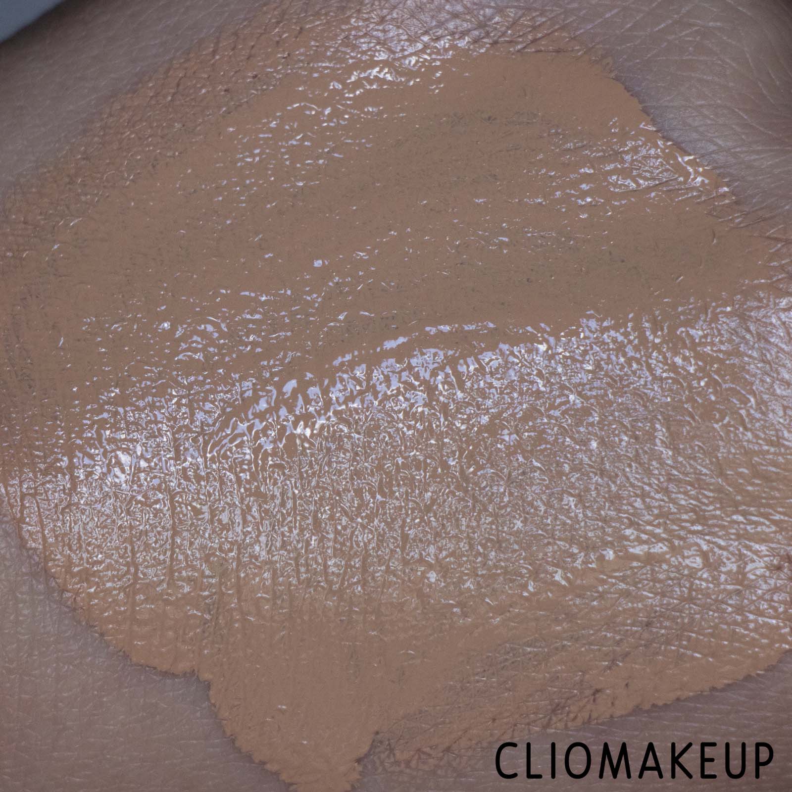cliomakeup-Recensione-Fondotinta-The-Ordinary-Coverage-Foundation-High-Coverage-Foundation-Formula -8