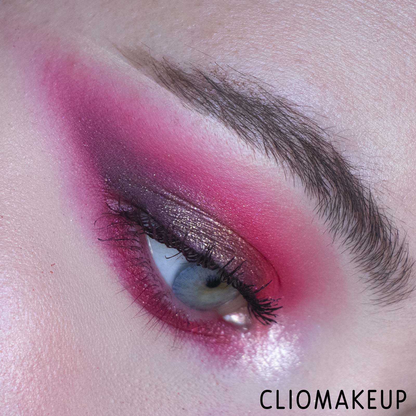cliomakeup-recensione-Palette-By-Beauty-Bay-New-Romantic-20-Colour-Palette-13