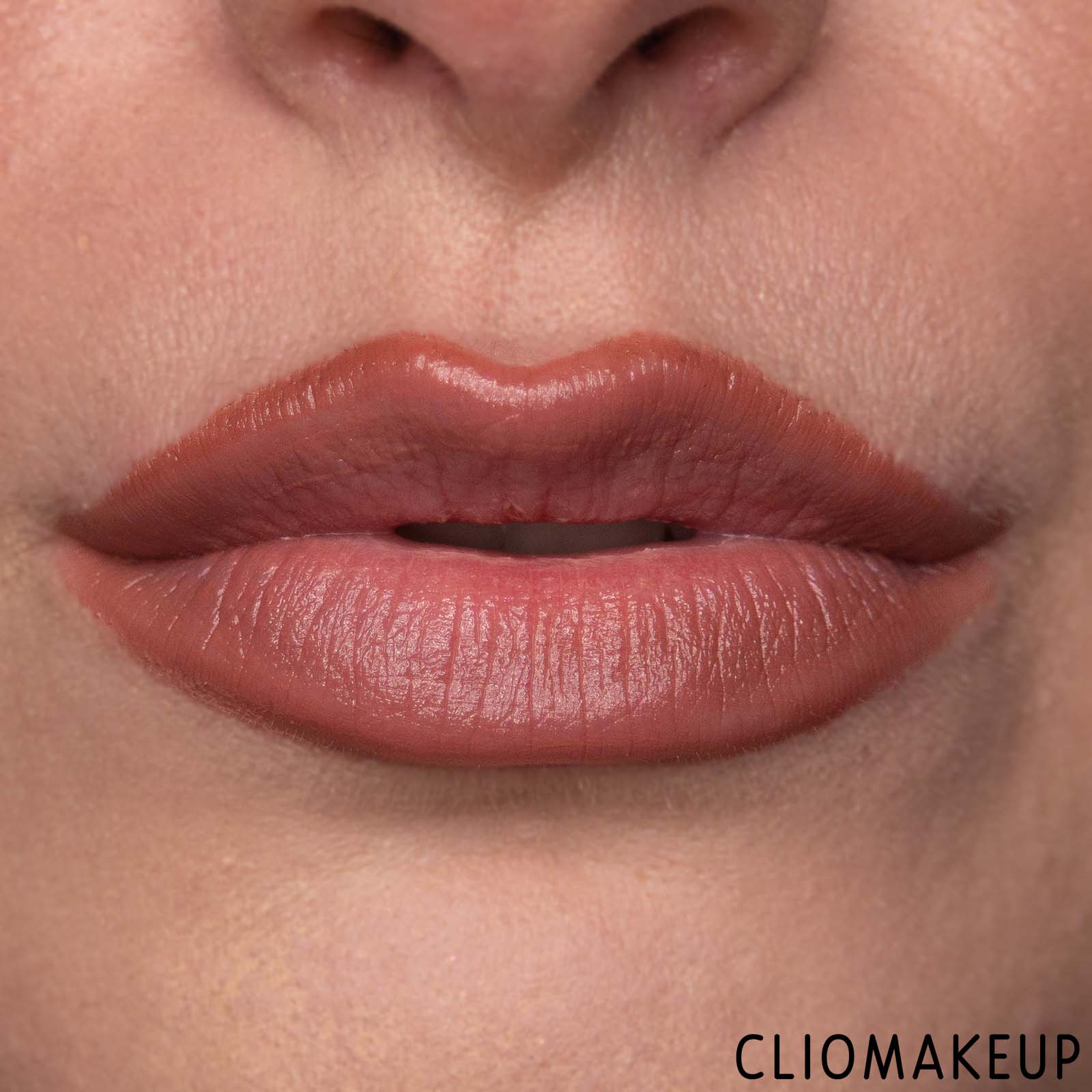 cliomakeup-recensione-balsamo-labbra-too-faced-peach-lip-balm-13