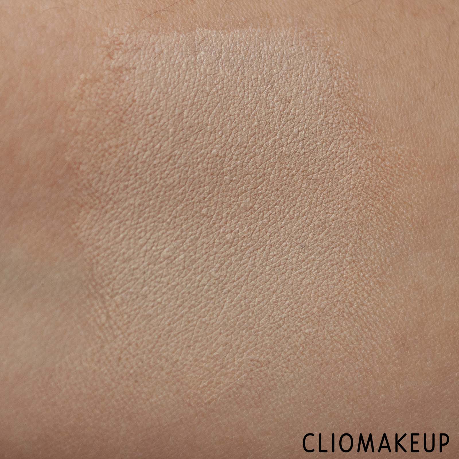 cliomakeup-recensione-correttore-essence-skin-lovin-sensitive-concealer-8