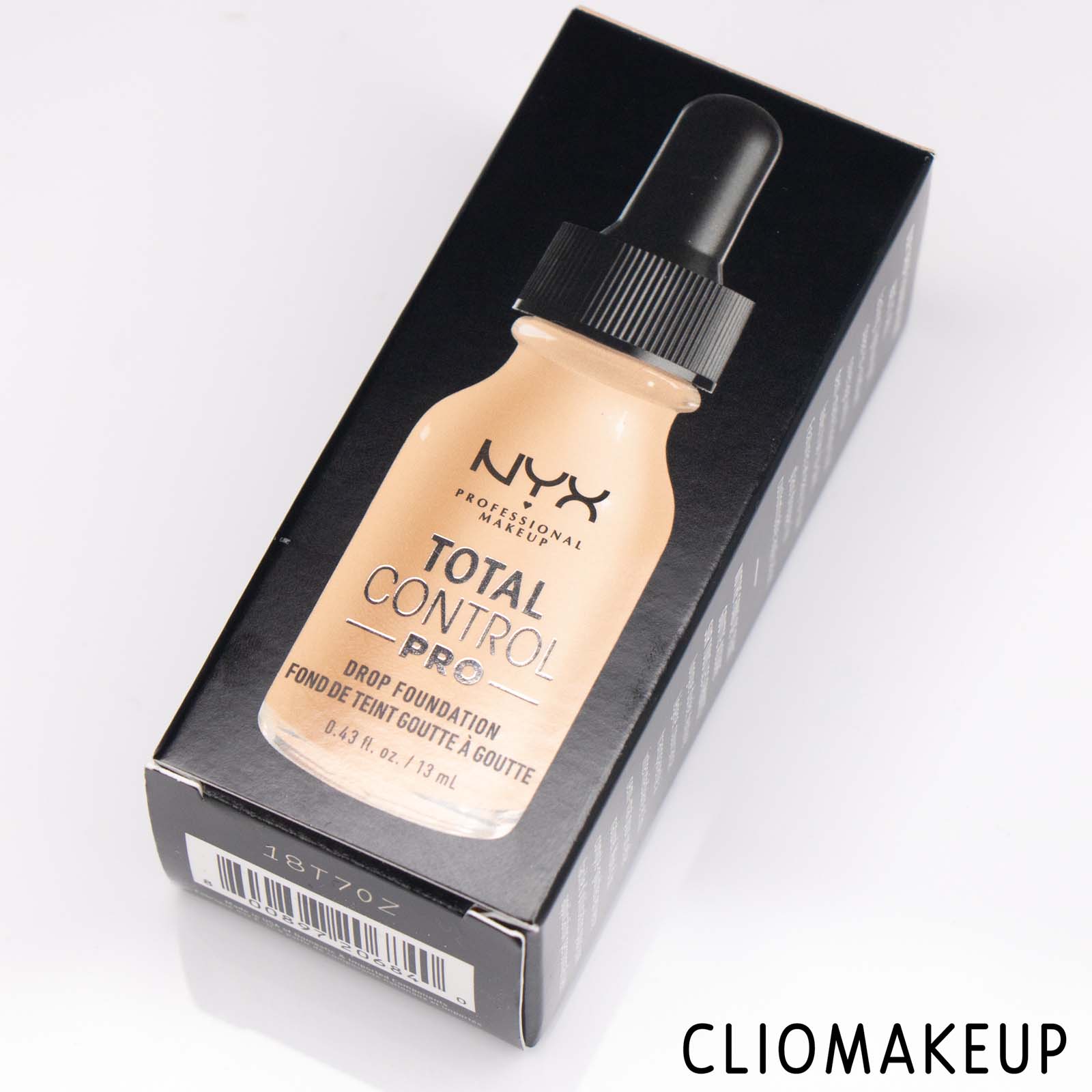 cliomakeup-recensione-fondotinta-NYX-Total-Control-Pro-Drop-Foundation-2