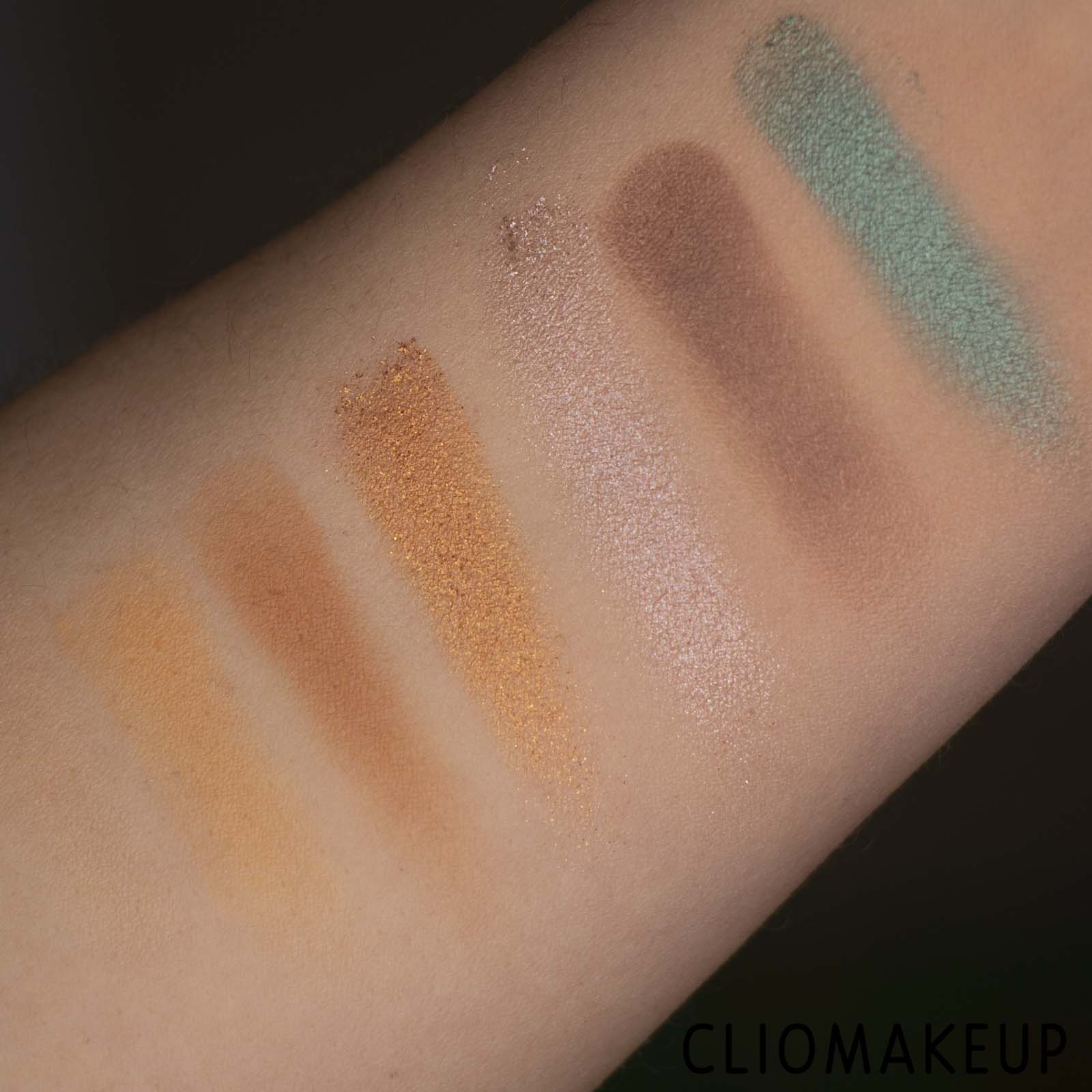 cliomakeup-recensione-palette-Urban-Decay-Naked-Wild-West-Eyeshadow-Palette-7