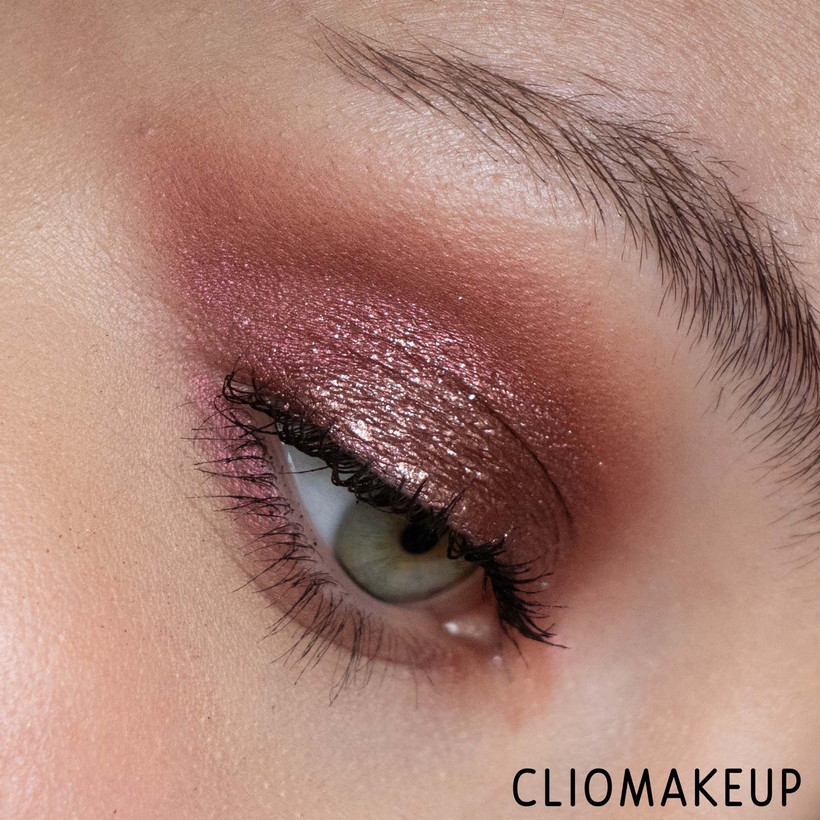 Recensione-Ombretto-Kat-Von-D-Vegan-Beauty-Dazzle-Stick-Long-Wear-Eyeshadow-13