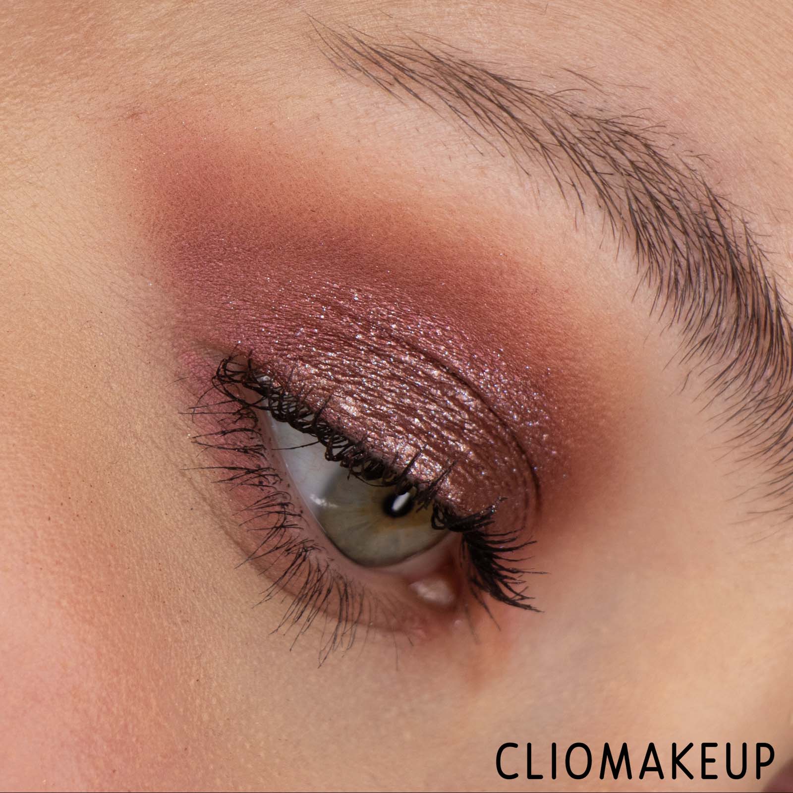 Recensione-Ombretto-Kat-Von-D-Vegan-Beauty-Dazzle-Stick-Long-Wear-Eyeshadow-14