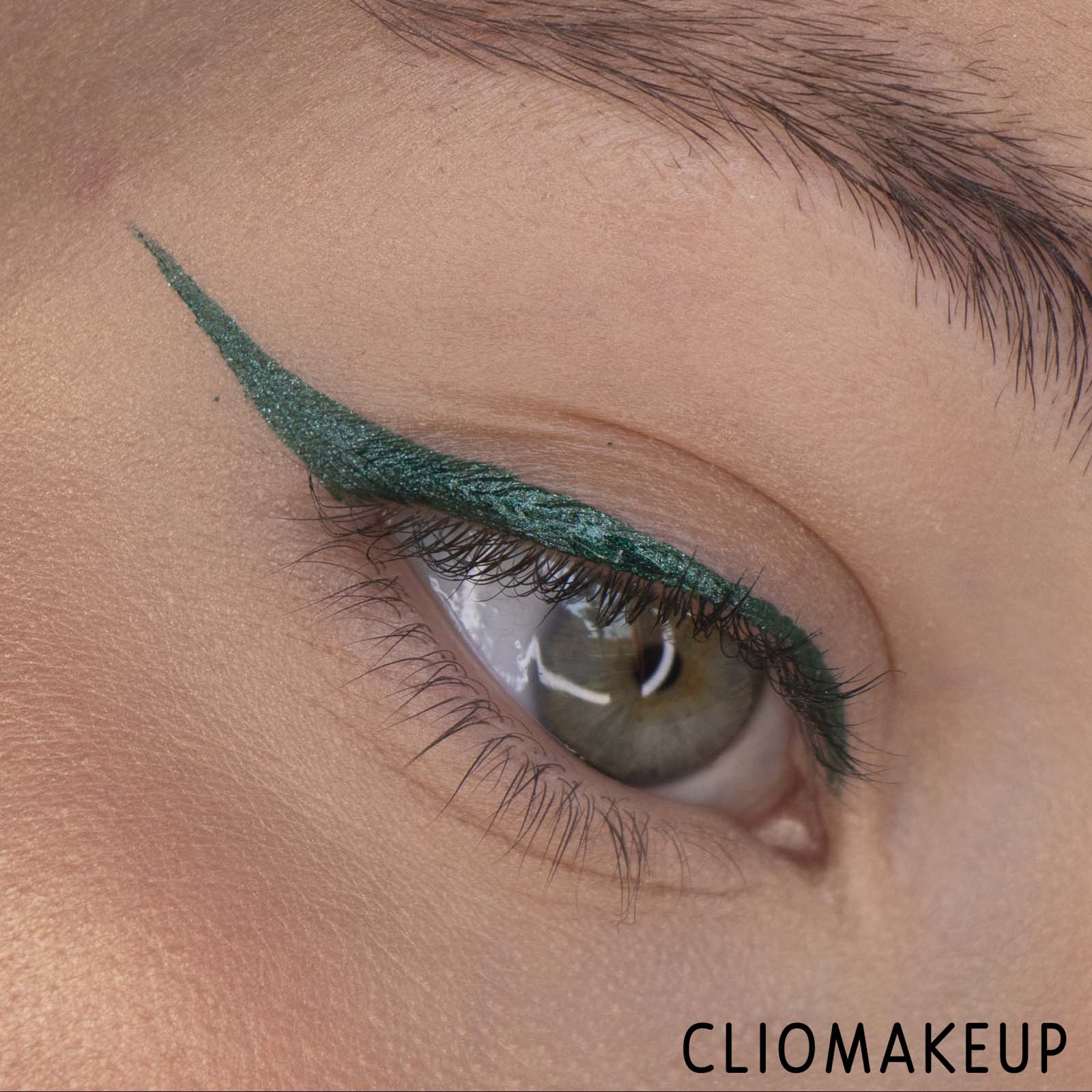 cliomakeup-Recensione-Eyeliner-Diego-Dalla-Palma-Green-Ballet-Eyeliner -12