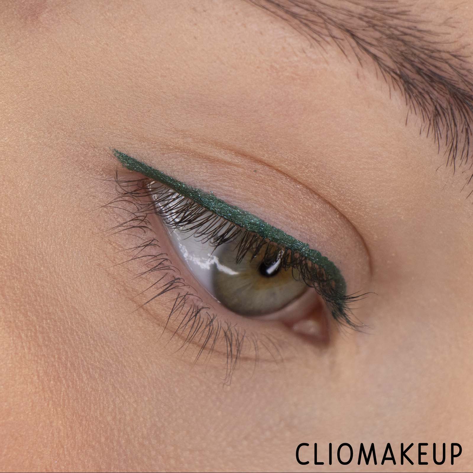 cliomakeup-Recensione-Eyeliner-Diego-Dalla-Palma-Green-Ballet-Eyeliner -9