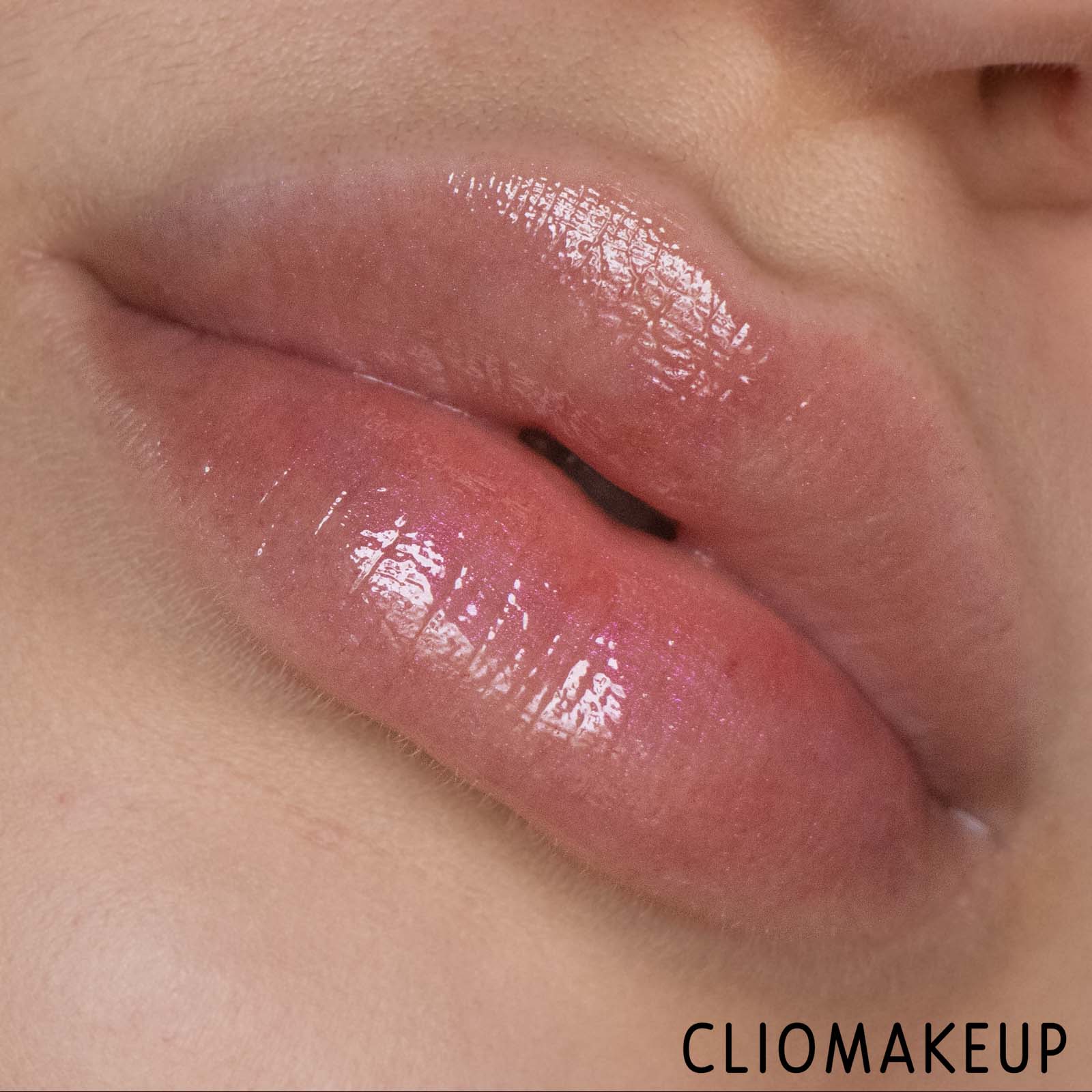 cliomakeup-Recensione-Volumizzante-Labbra-Too-Faced-Lip-Injection-Maximum-Plump-10