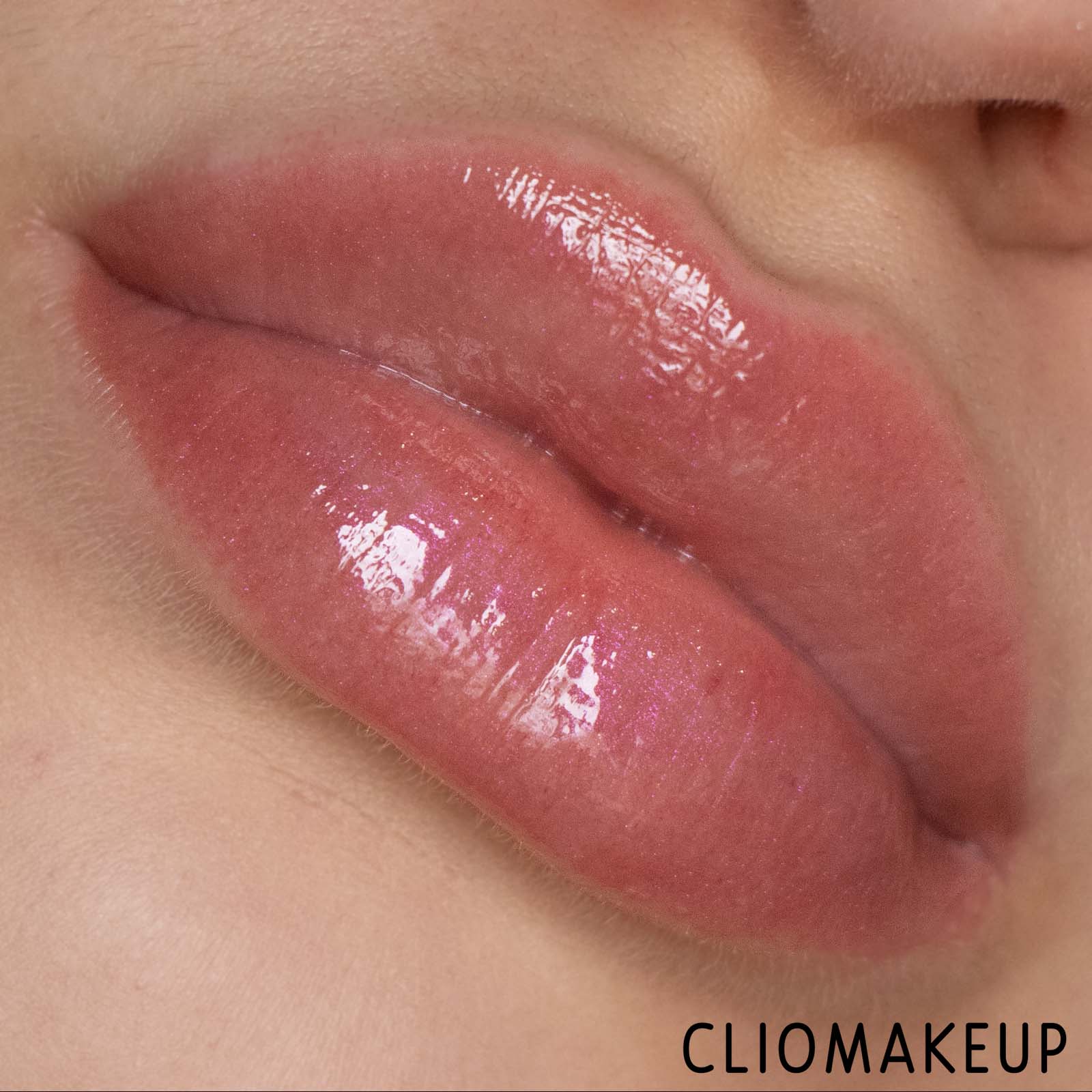 cliomakeup-Recensione-Volumizzante-Labbra-Too-Faced-Lip-Injection-Maximum-Plump-12