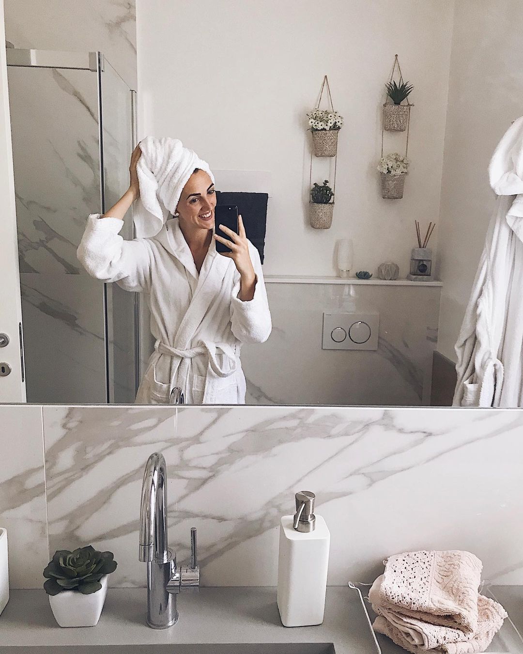 cliomakeup-asciugatura-capelli-veloce-16-doccia