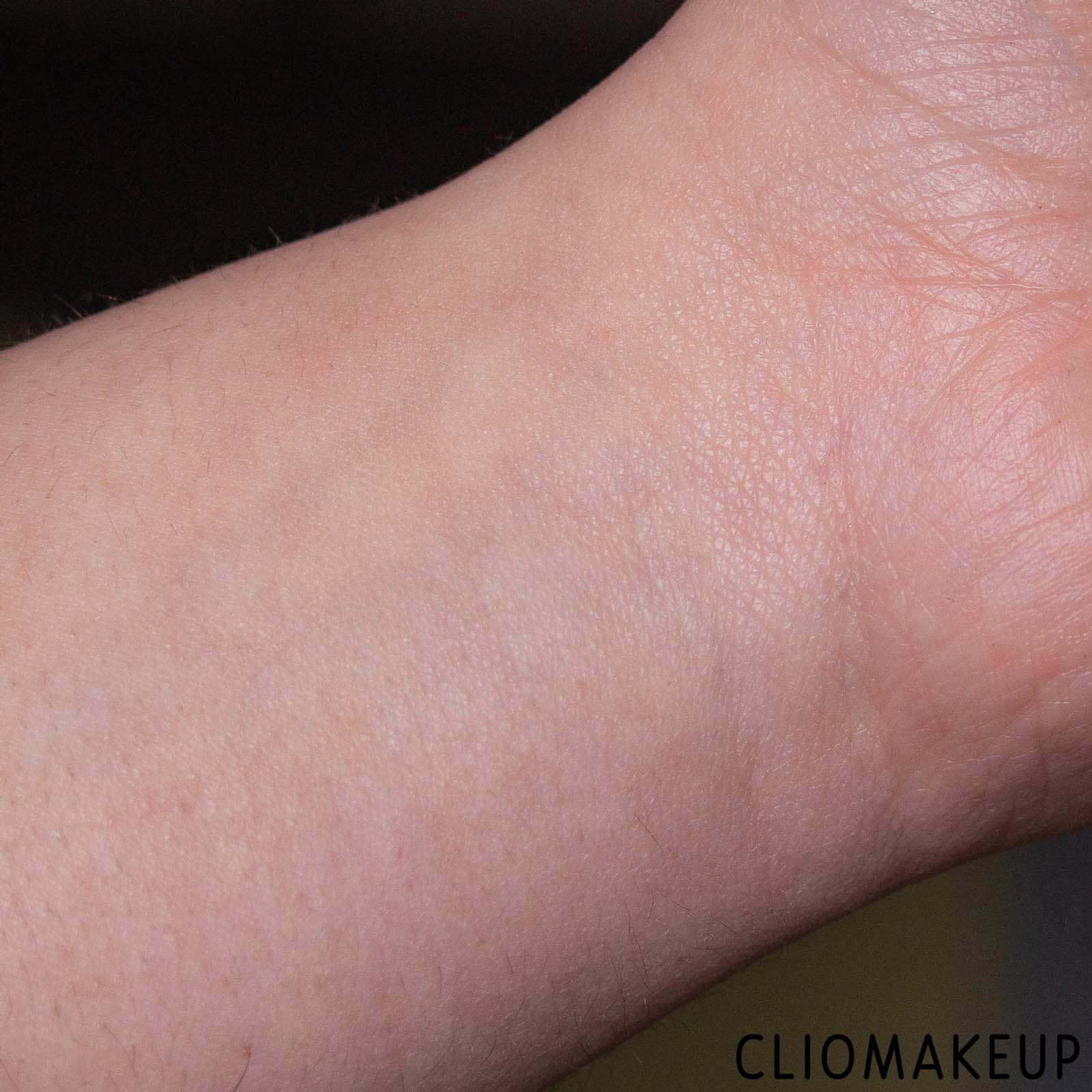 cliomakeup-recensione-spray-fissante-astra-ritual-extreme-fixing-spray-9