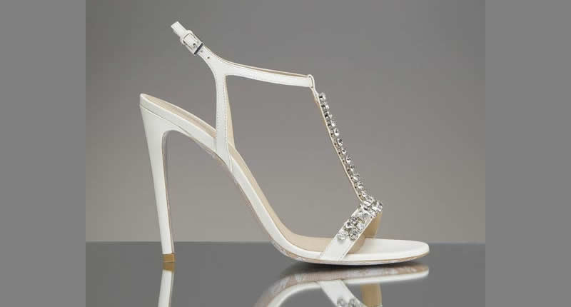 cliomakeup-sandali-sposa-2021-15-pronovias