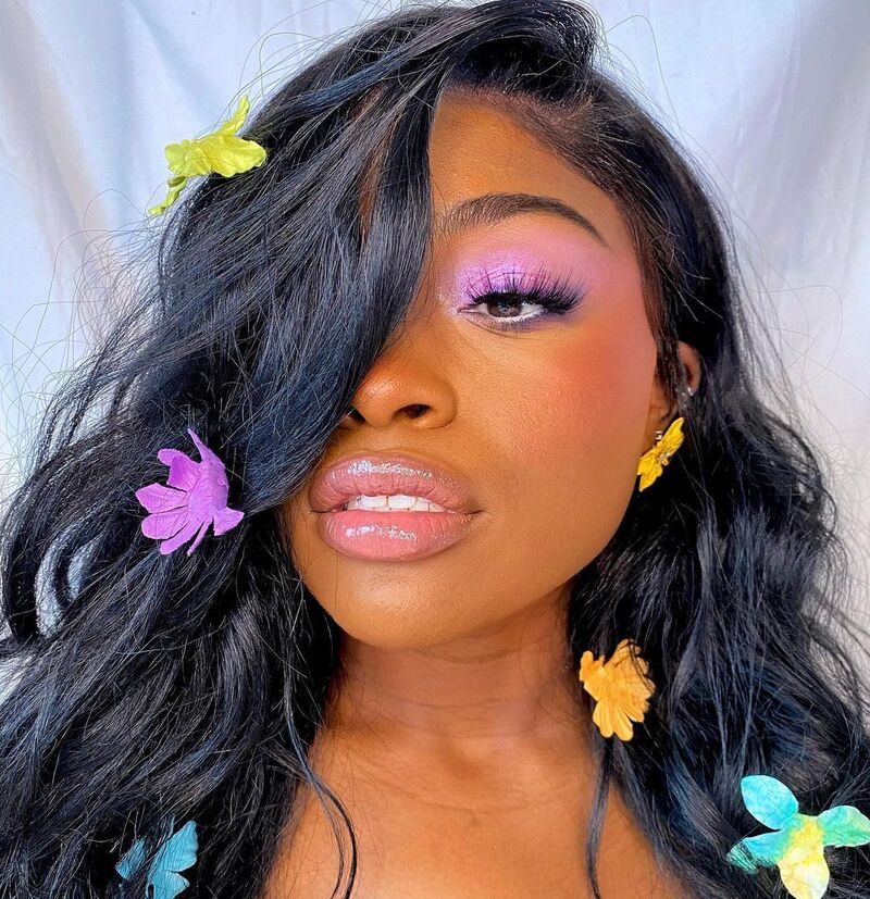 cliomakeup-trucco-primavera-2021-lip-plumper