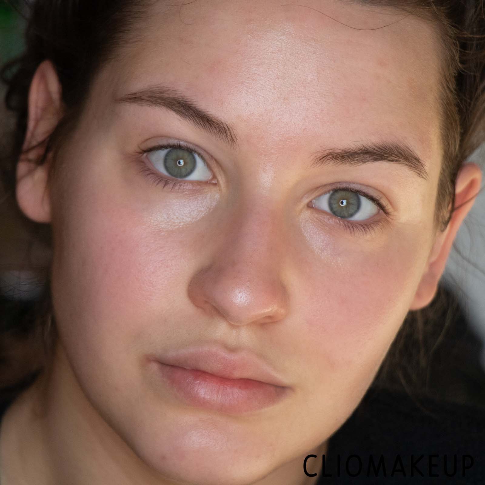 Cliomakeup-Recensione-Fondotinta-Diego-Dalla-Palma-Stay-On-Me-Fondotinta-No-Transfer-11