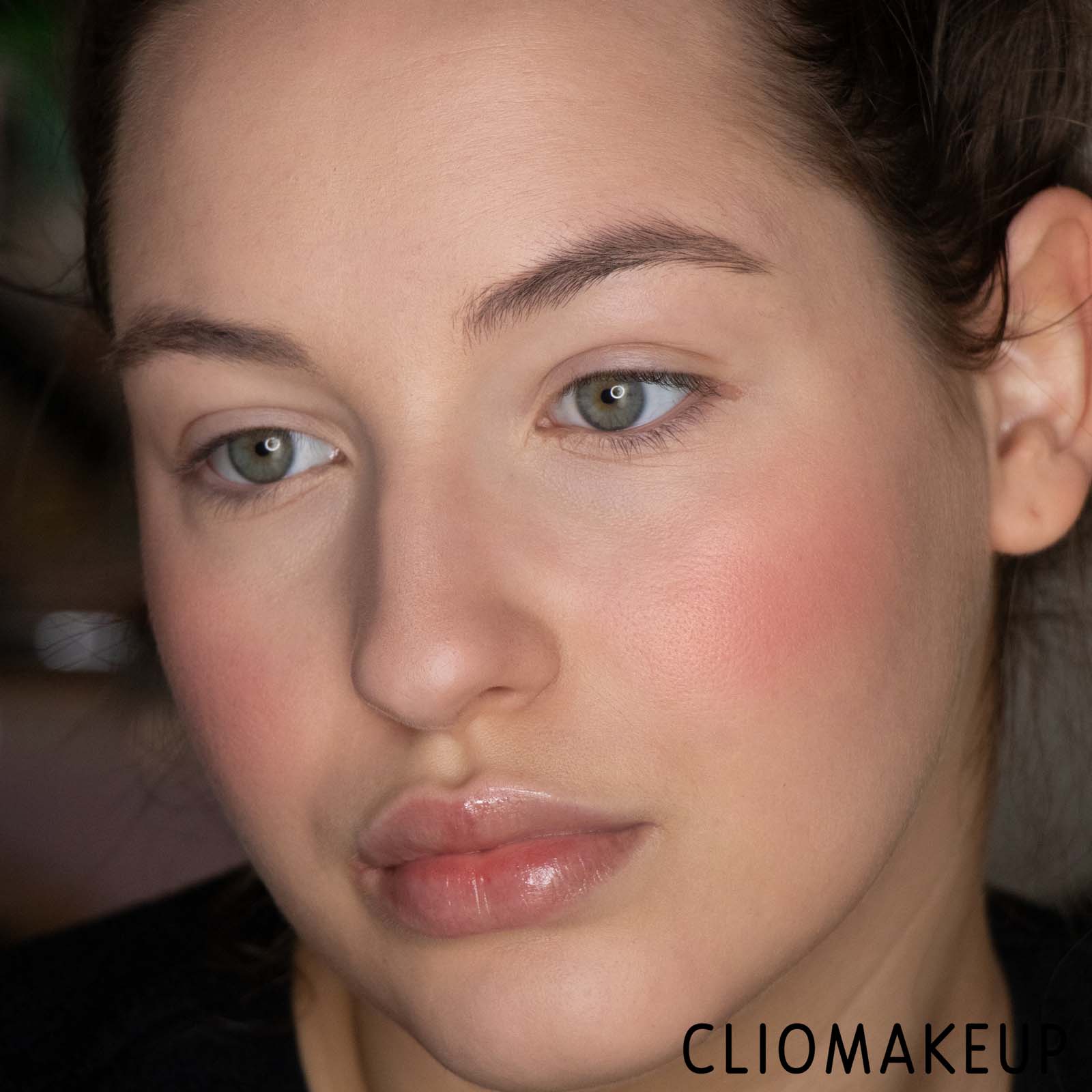 Cliomakeup-Recensione-Fondotinta-Diego-Dalla-Palma-Stay-On-Me-Fondotinta-No-Transfer-15