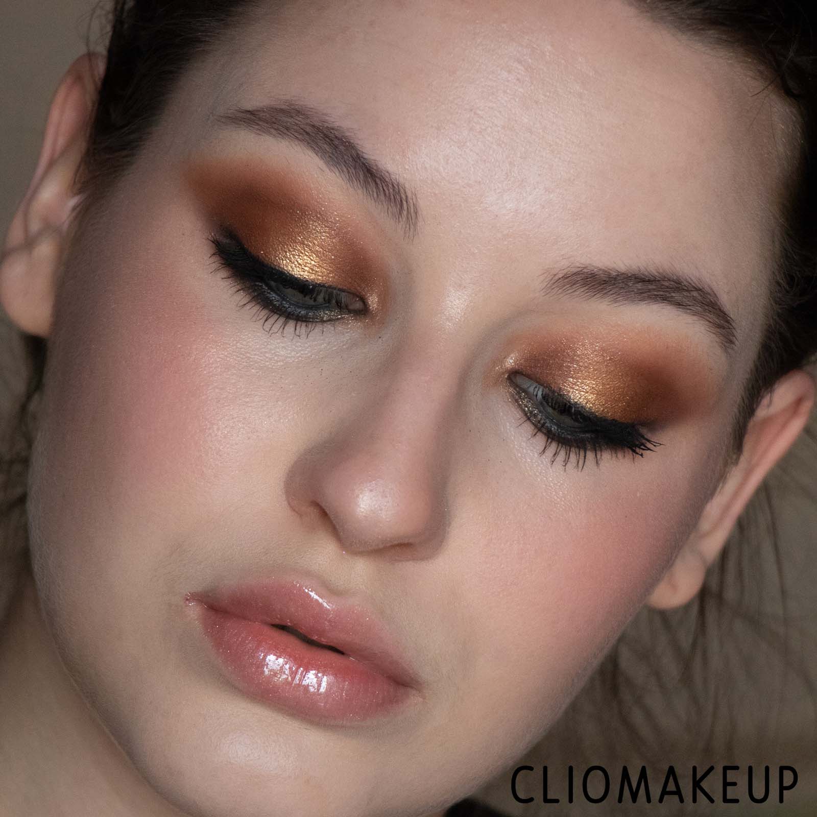 Cliomakeup-Recensione-Gloss-Maybelline-Lifter-Gloss-12