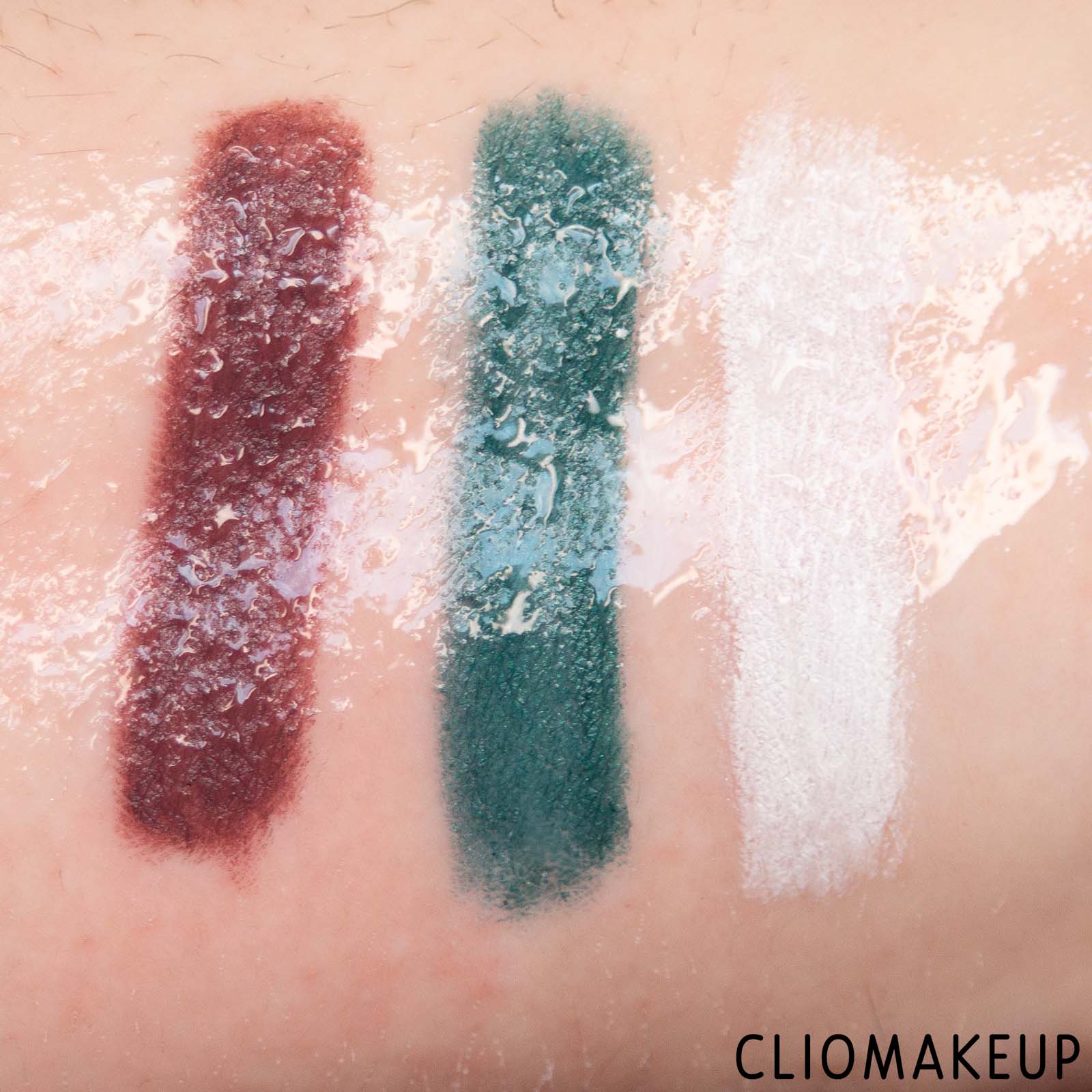 cliomakeup-recensione-matite-occhi-astra-cosmographic-waterproof-eyeliner-8