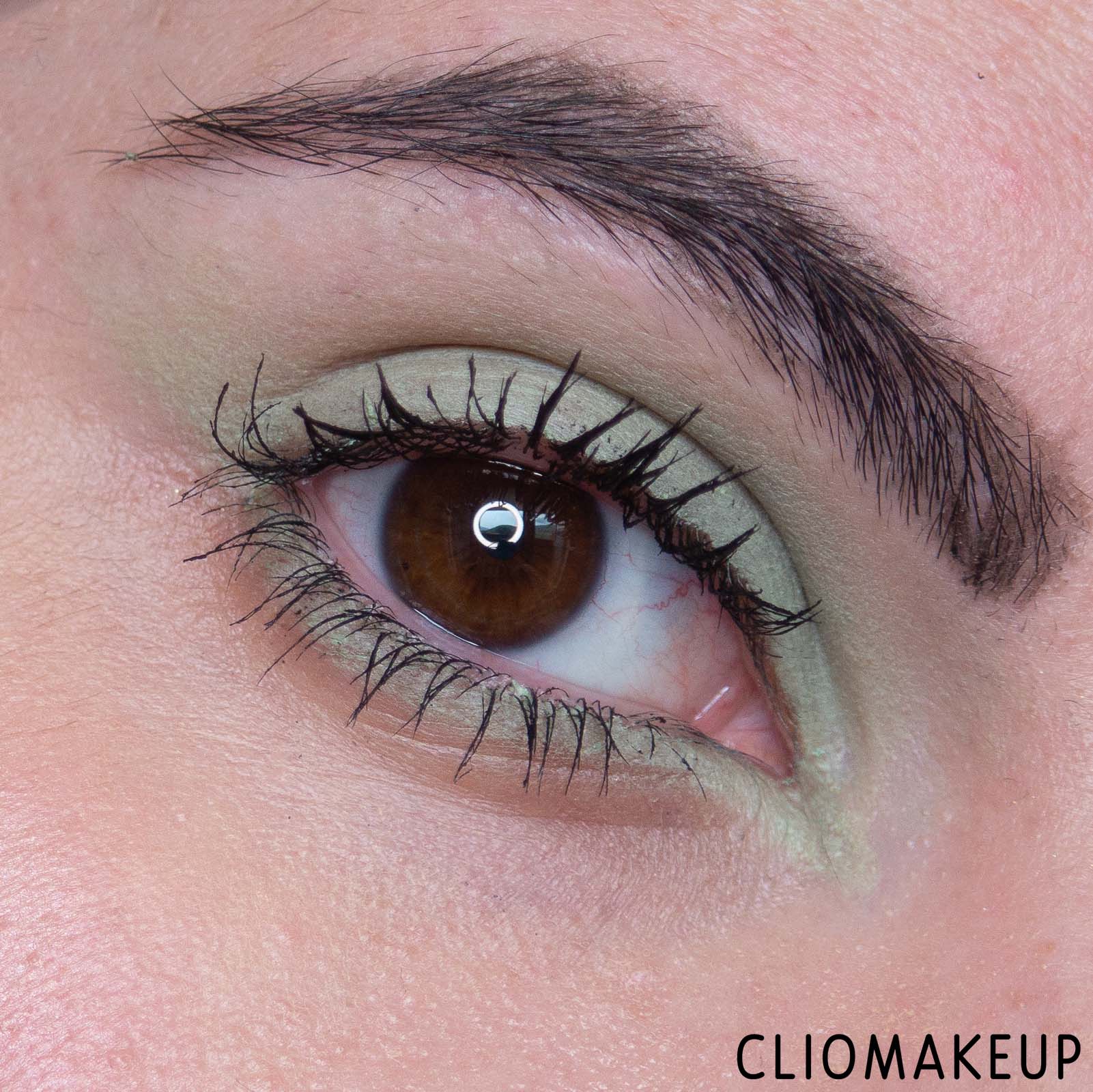 cliomakeup-recensione-ombretto-elf-mintmelt-no-budge-eyeshadow-14