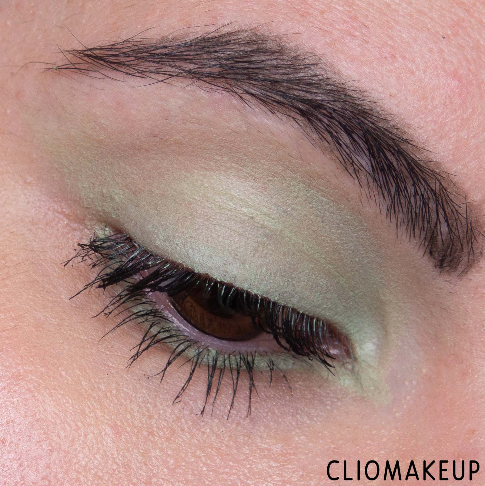 cliomakeup-recensione-ombretto-elf-mintmelt-no-budge-eyeshadow-15