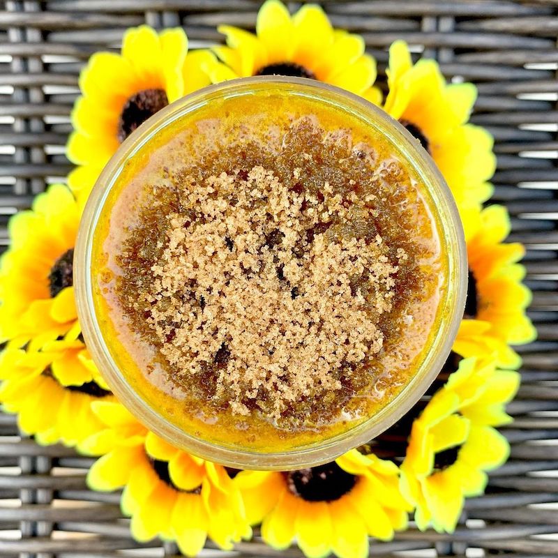 cliomakeup-scrub-viso-primavera-2021-teamclio-texture