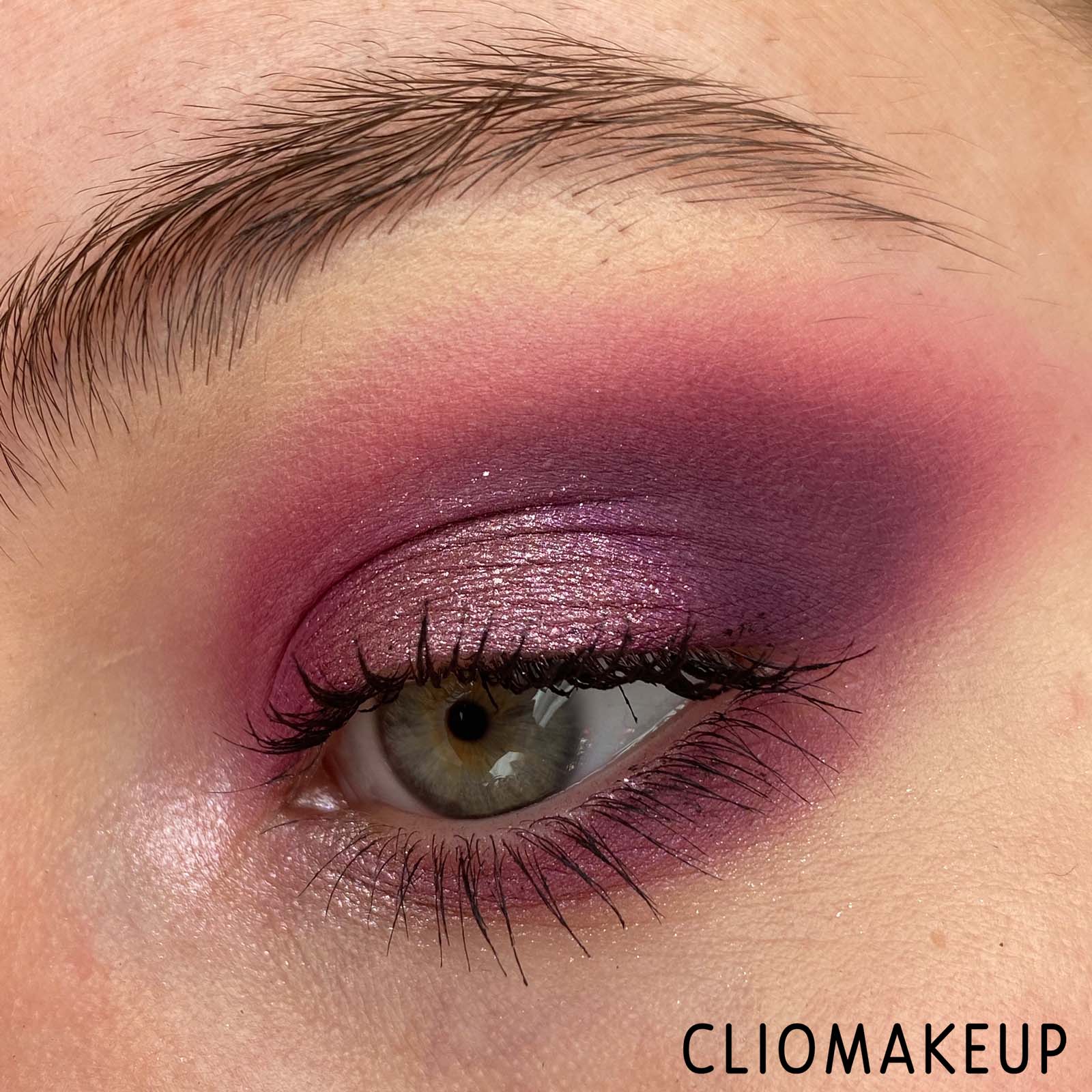 Cliomakeup-Recensione-Palette-Mesauda-Petal-Dream-Blooming-Flower-Eyeshadow-Palette-13