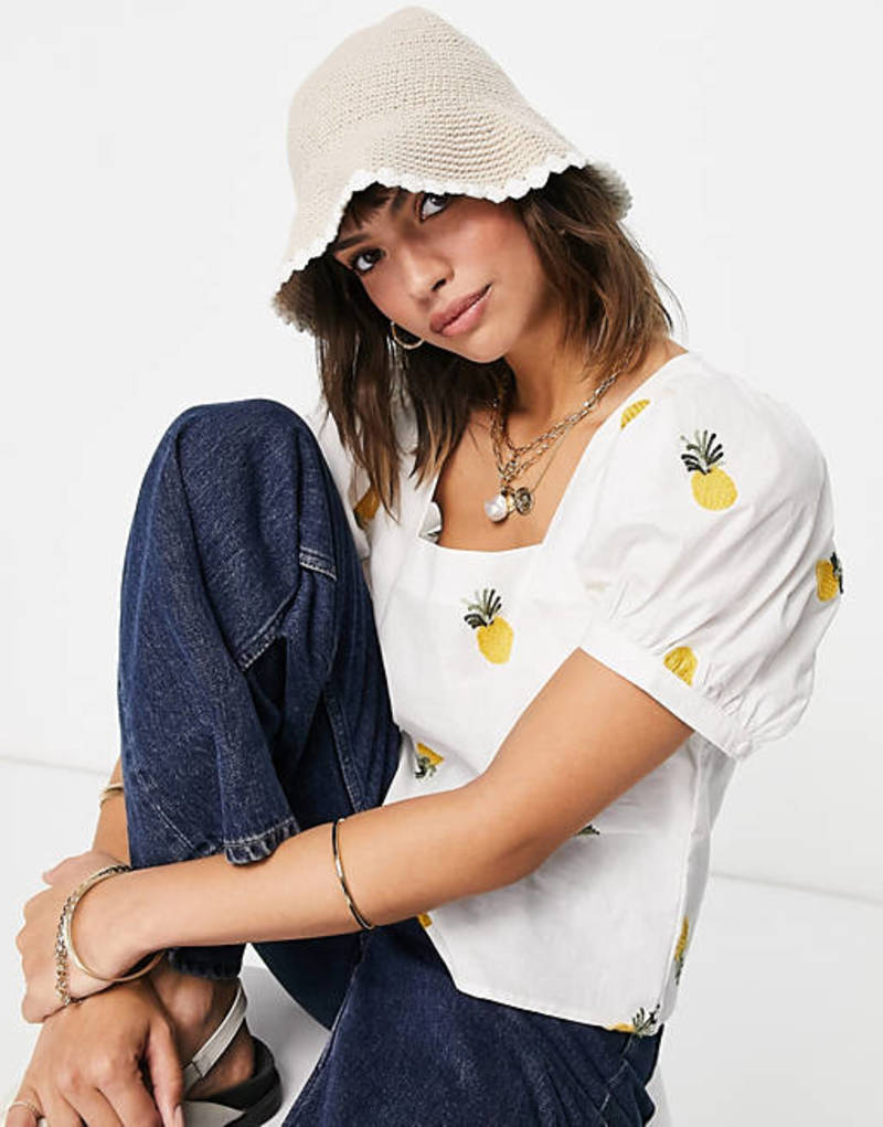 cliomakeup-cappelli-estate-2021-bucket-hat-uncinetto