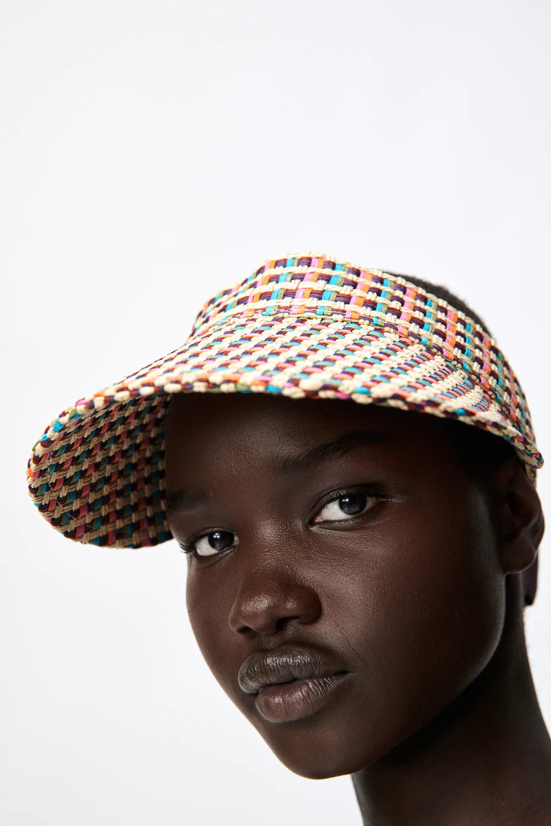 cliomakeup-cappelli-estate-2021-visiera-intrecciata-zara