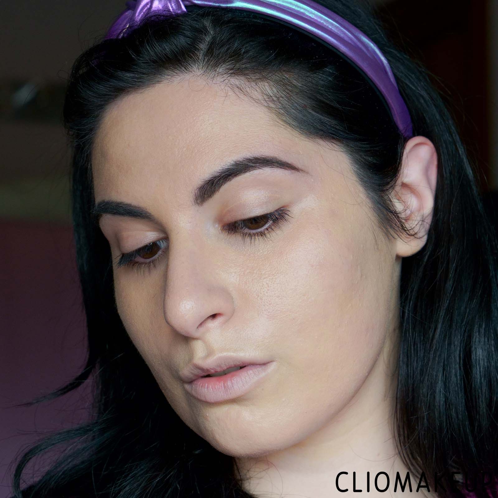 cliomakeup-recensione-fondotinta-kiko-nothing-matte-r-mattifying-foundation-13